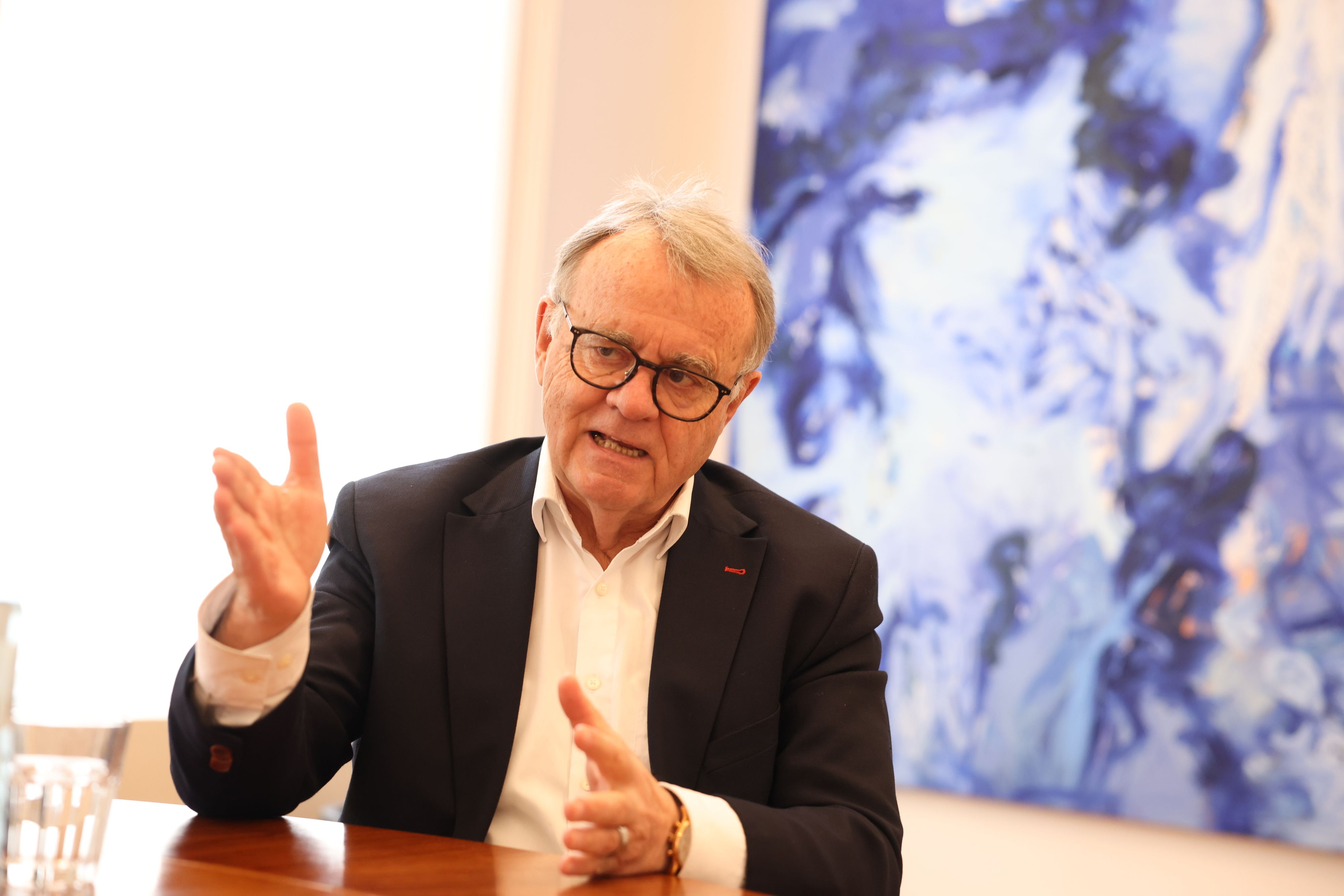 Hans Niessl will offenbar in der Politik weiter massiv mitmischen.