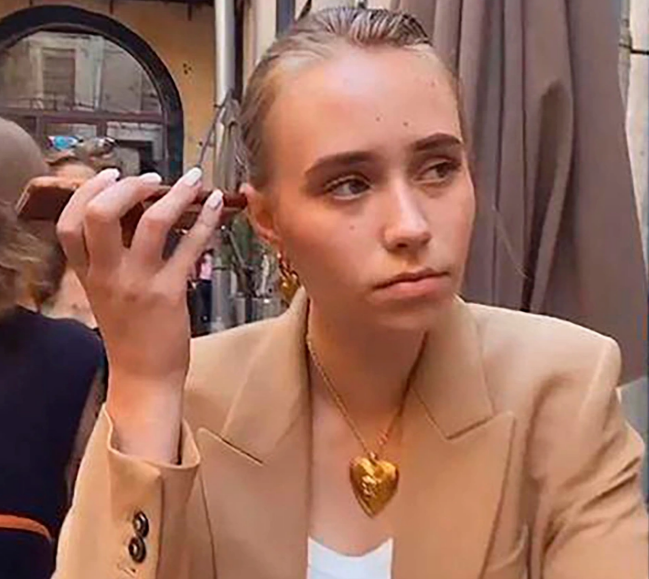 Heute.at - Putins unehelicher Tochter schlägt blanker Hass entgegen