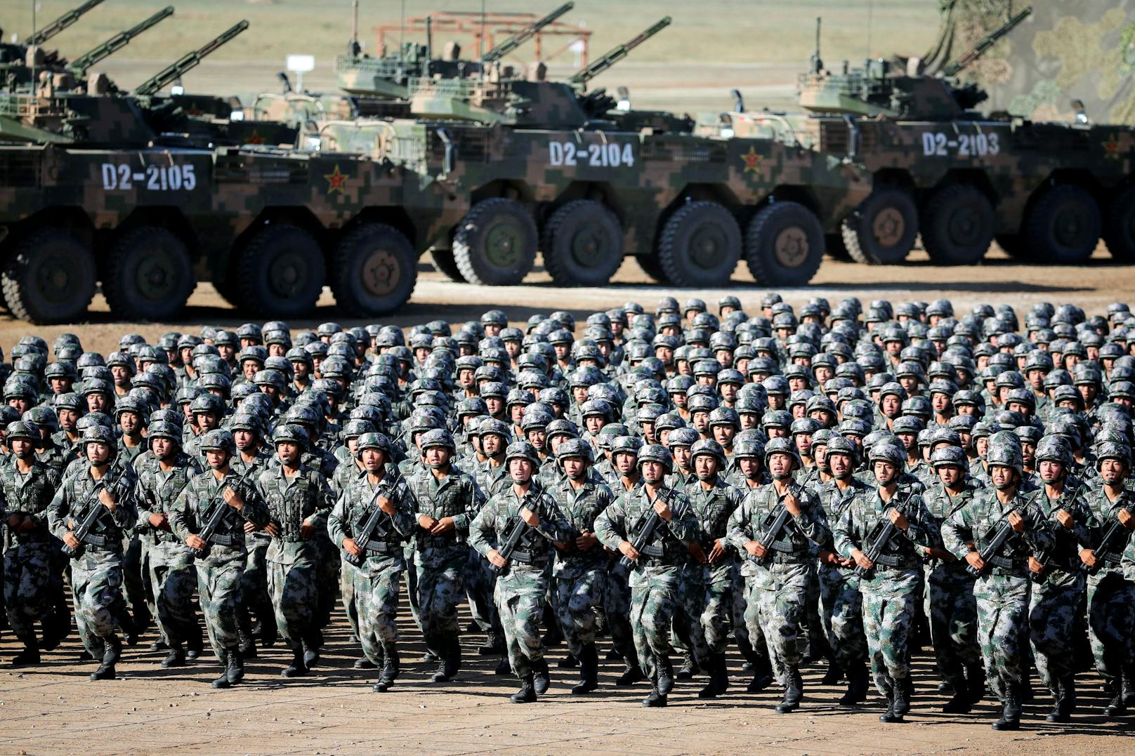 China ist nicht nur das bevölkerungsreichste Land der Erde. Die chinesische Volksbefreiungsarmee gilt mit mehr als zwei Millionen Soldaten als die größte Armee der Welt.