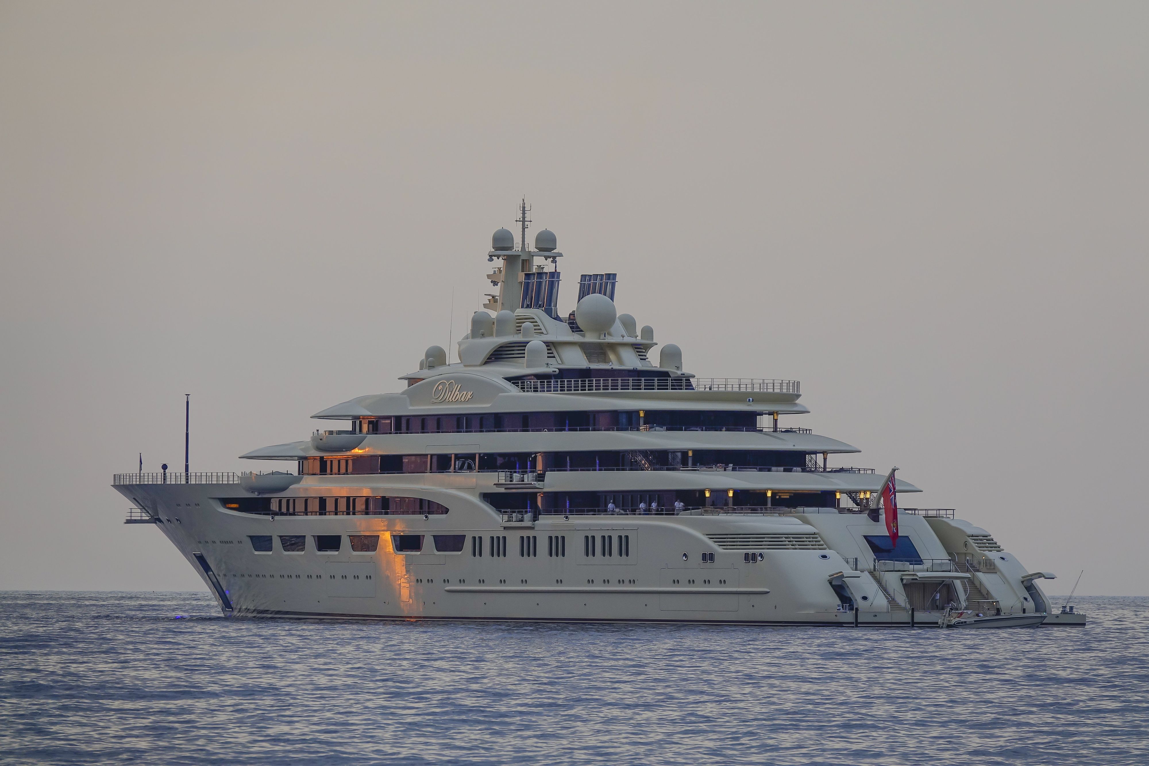 Mit der 156 Meter langen 