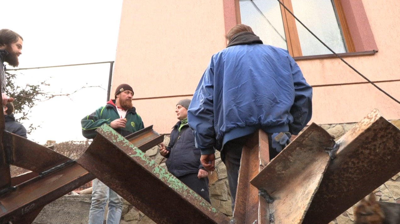 Rund 60 Panzerigel sollen sie schon gebaut haben.