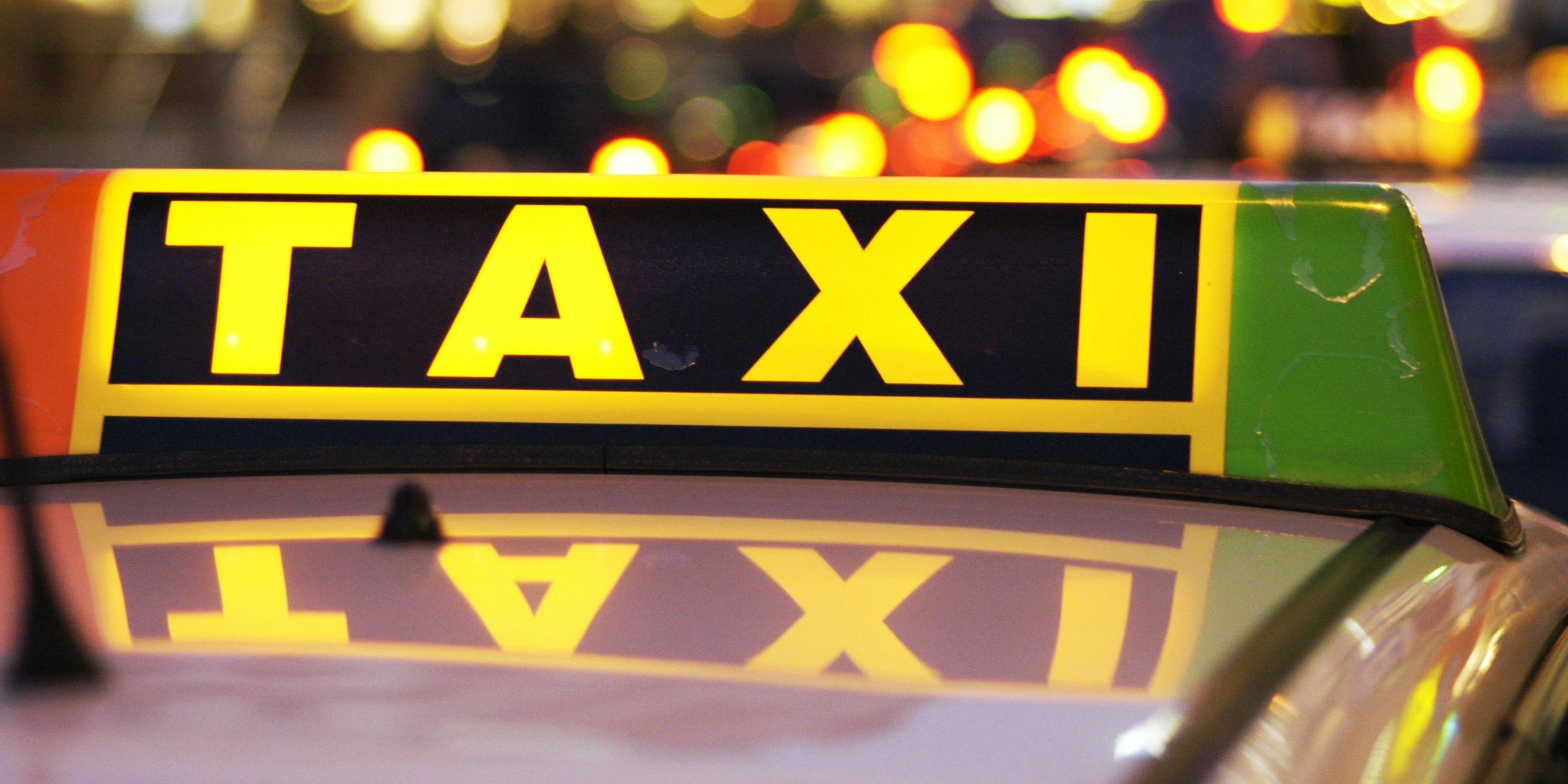 Der Taxifahrer machte sich nach dem Angriff aus dem Staub. (Symbolfoto)