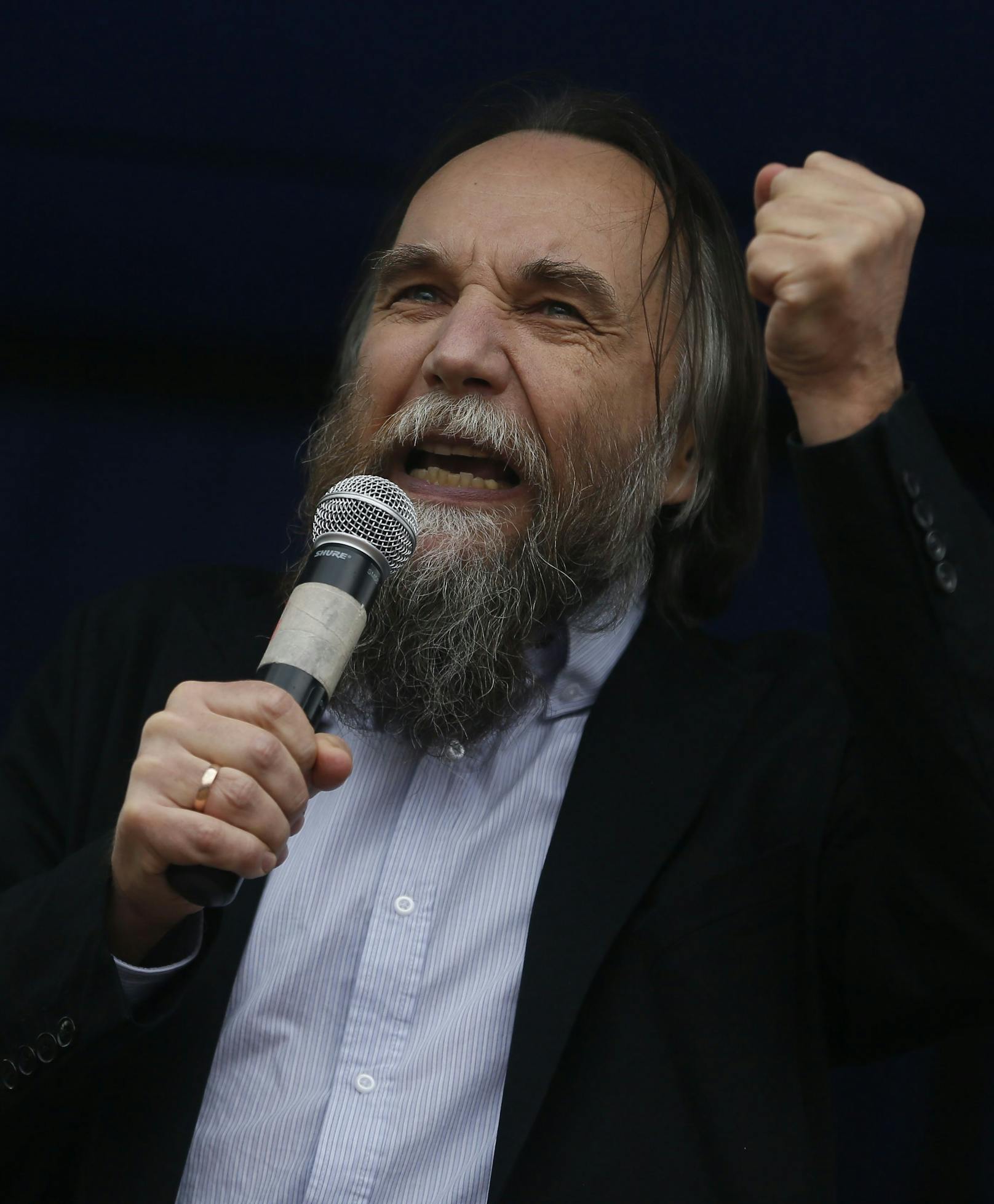 Der rechtextreme Politiker und Philosoph Alexander Dugin gilt als&nbsp;Putins Mastermind im Hintergrund.