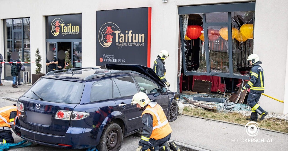 Immer öfter filmen Schaulustige das Geschehen.