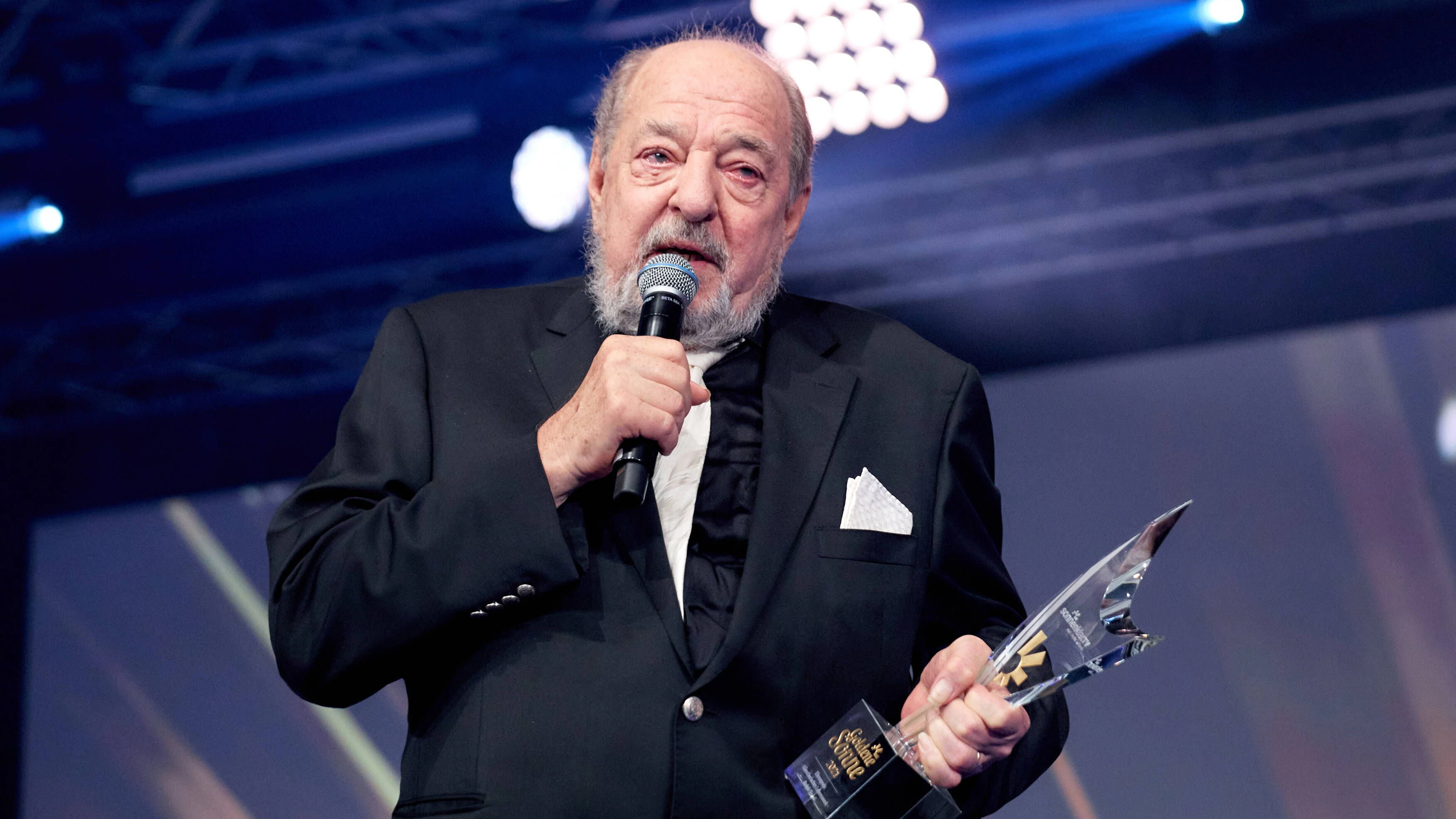 Heute.at - Ralph Siegel wieder aus dem Koma erwacht