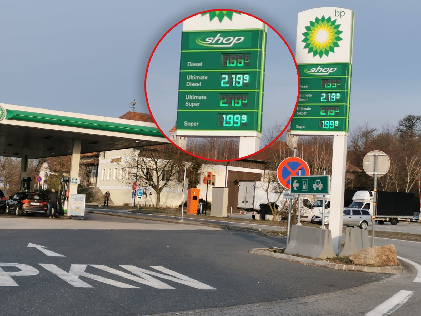 Die Spritpreise sind deutlich in die Höhe geschossen.