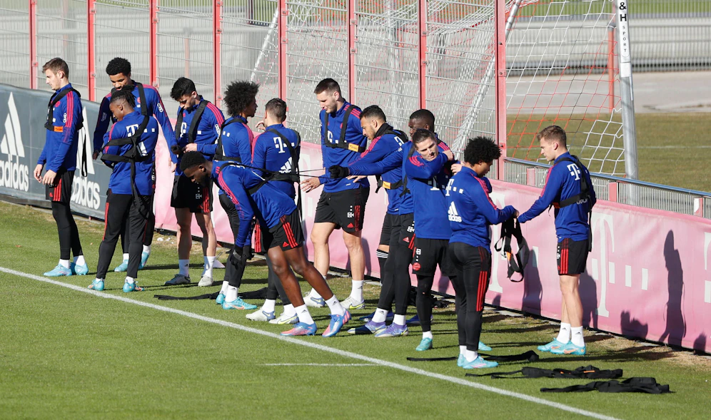 Die Bayern-Stars Serge Gnabry und Eric Choupo-Moting sollen am Trainingsgelände rassistisch beleidigt worden sein.&nbsp;