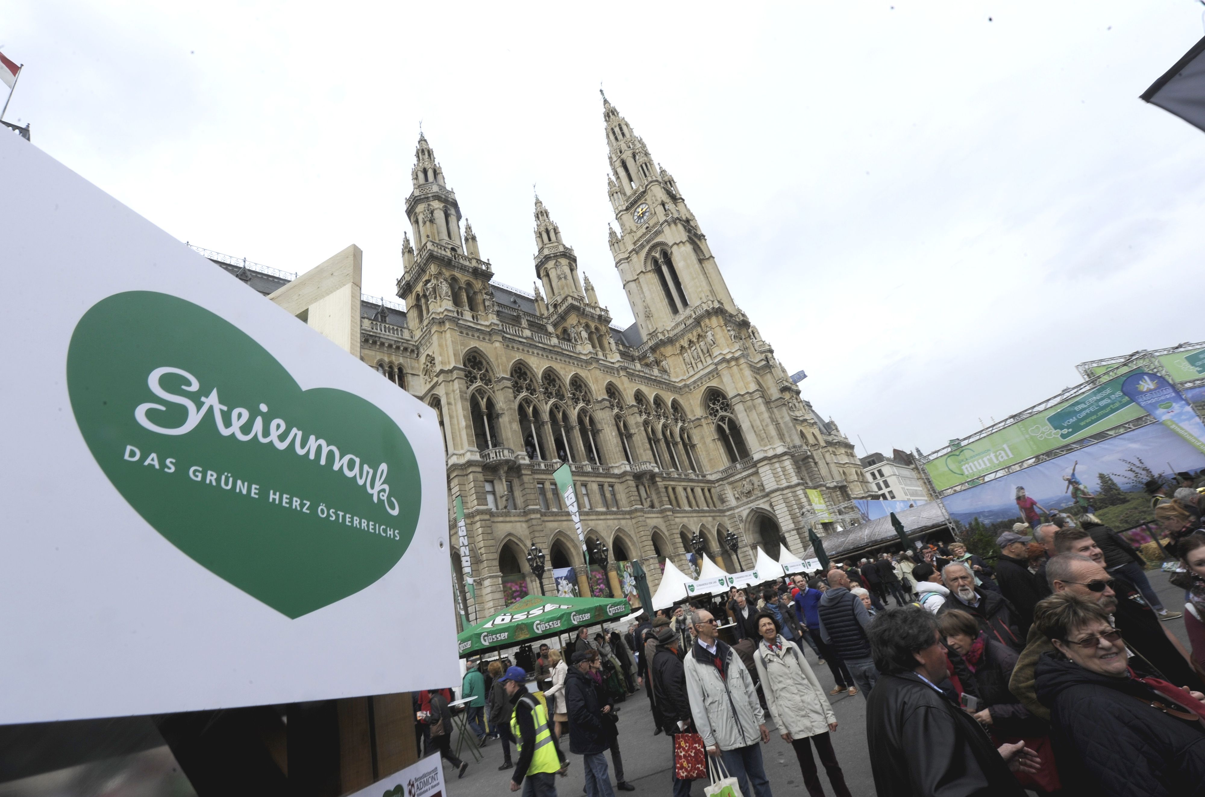 Eröffnung des Steiermark-Dorfes auf dem Wiener Rathausplatz (Archivbild)