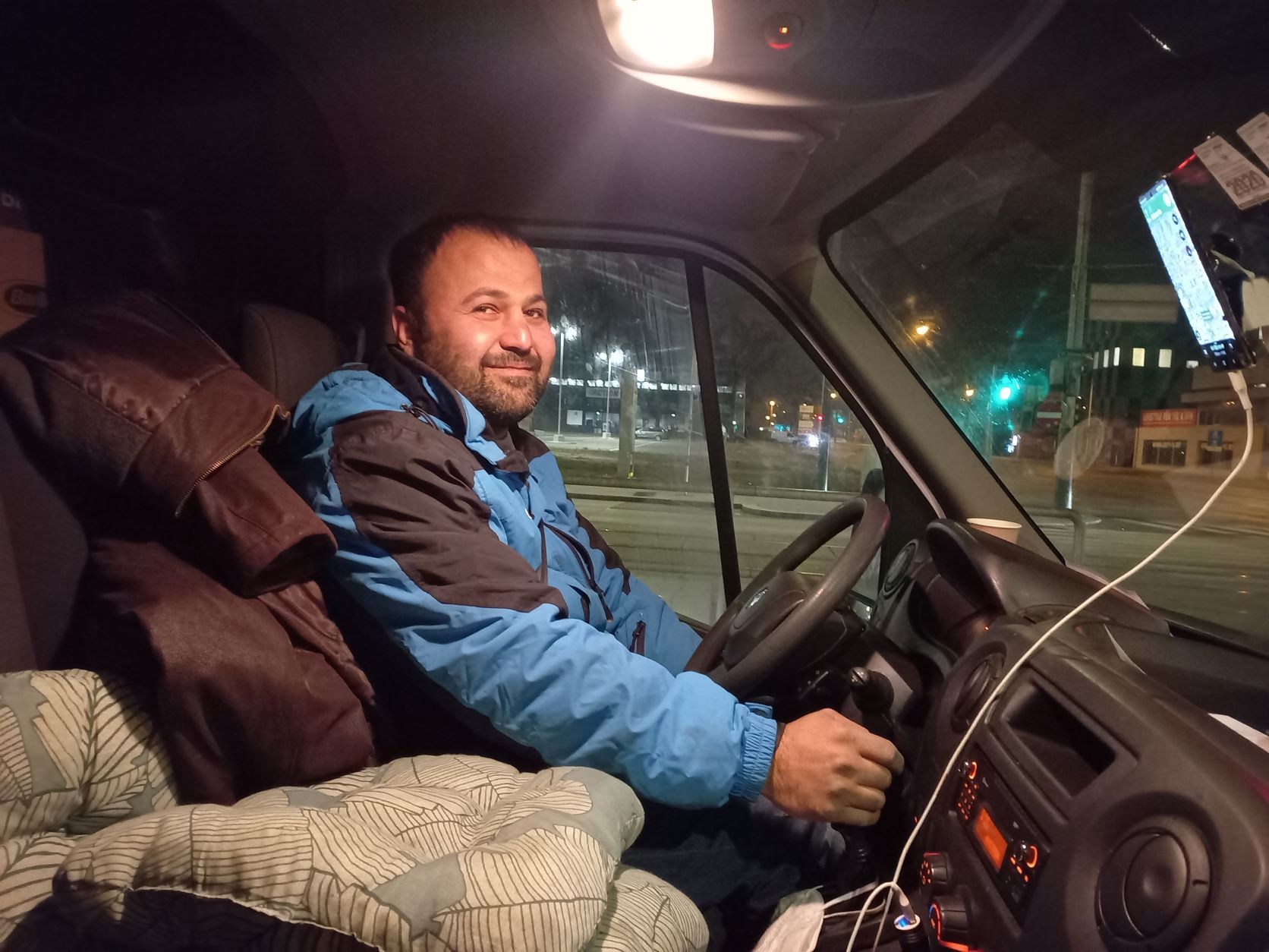 Flüchtling aus Syrien hilft Flüchtlingen aus der Ukraine