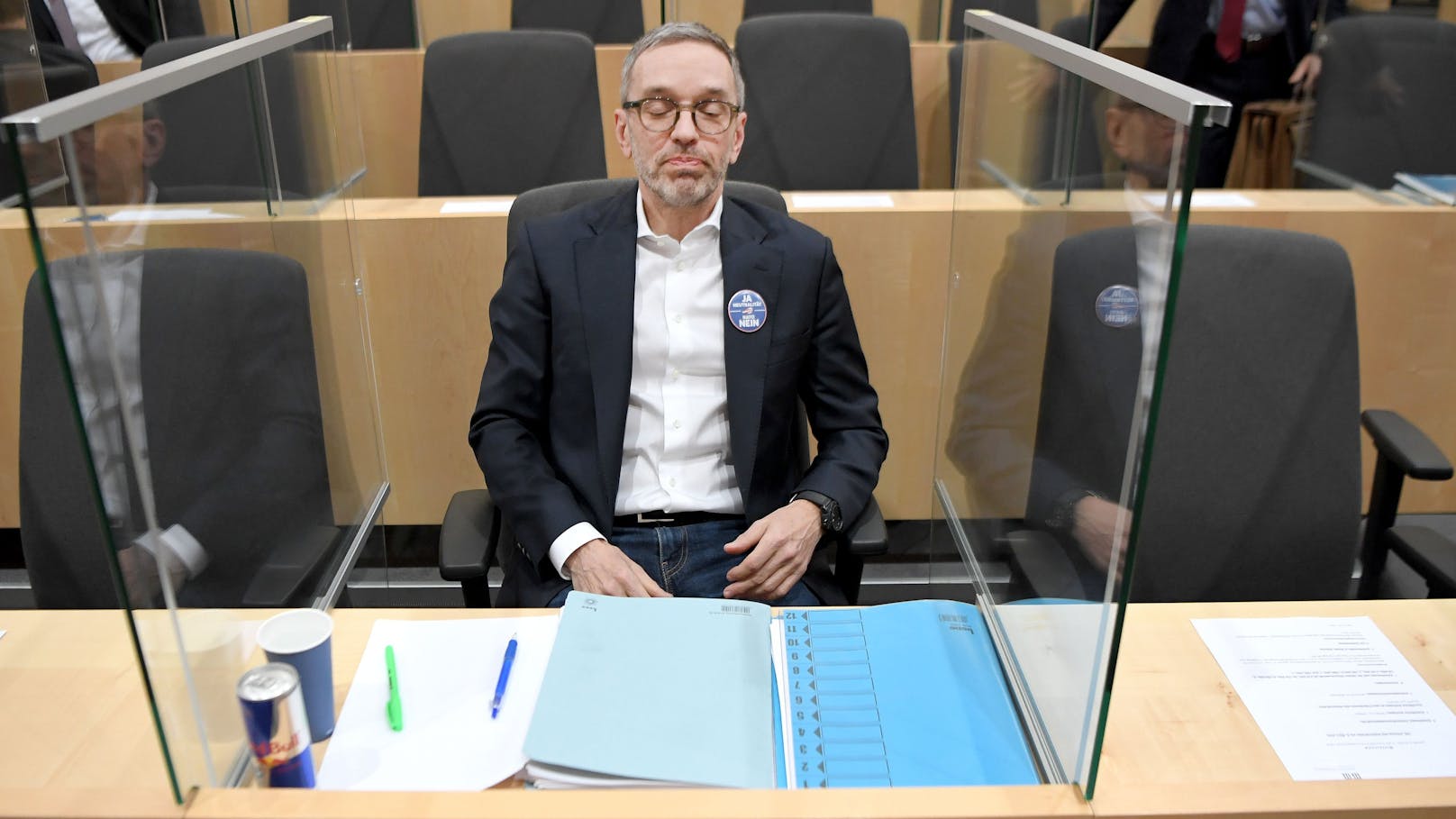 FPÖ-Chef <strong>Herbert Kickl</strong> hat offenbar den Staatsvertrag mit dem Neutralitätsgesetz verwechselt.