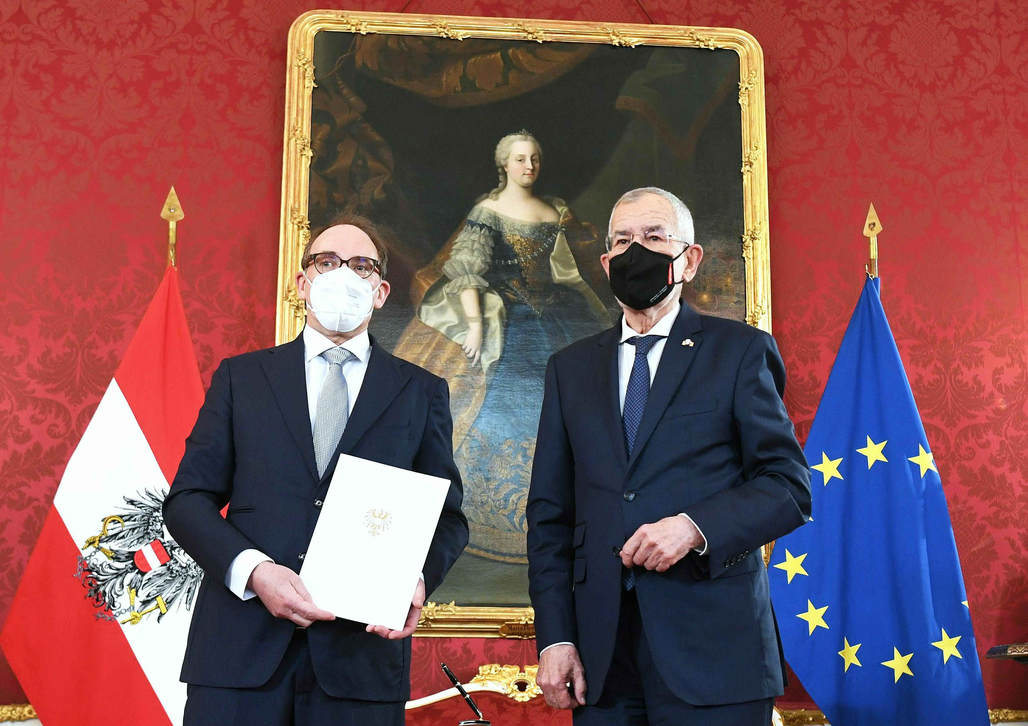 Der neue Gesundheits- und Sozialminister Johannes Rauch bei der Angelobung durch Bundespräsident Alexander Van der Bellen 