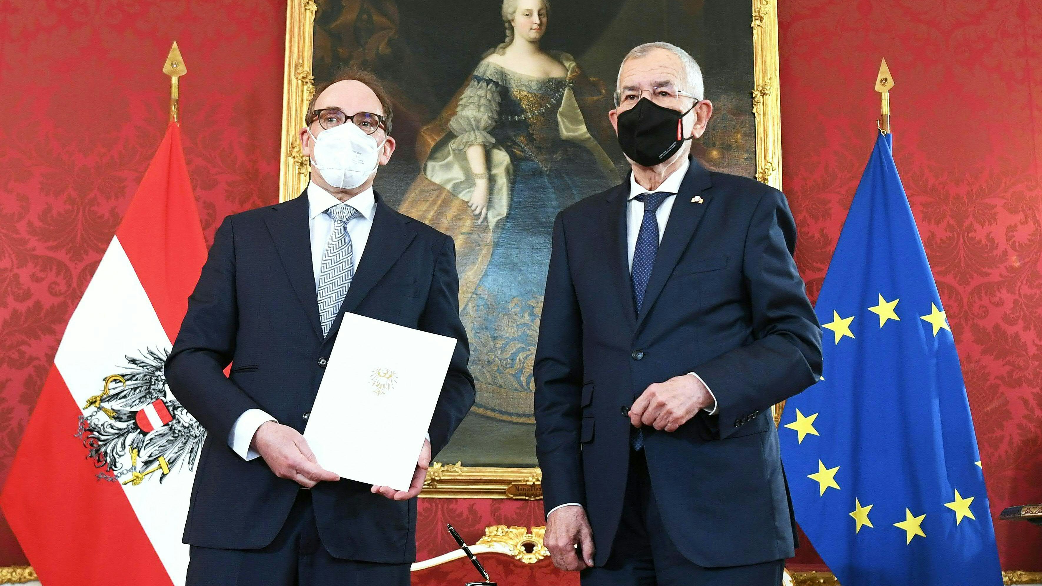 Der neue Gesundheits- und Sozialminister Johannes Rauch bei der Angelobung durch Bundespräsident Alexander Van der Bellen 