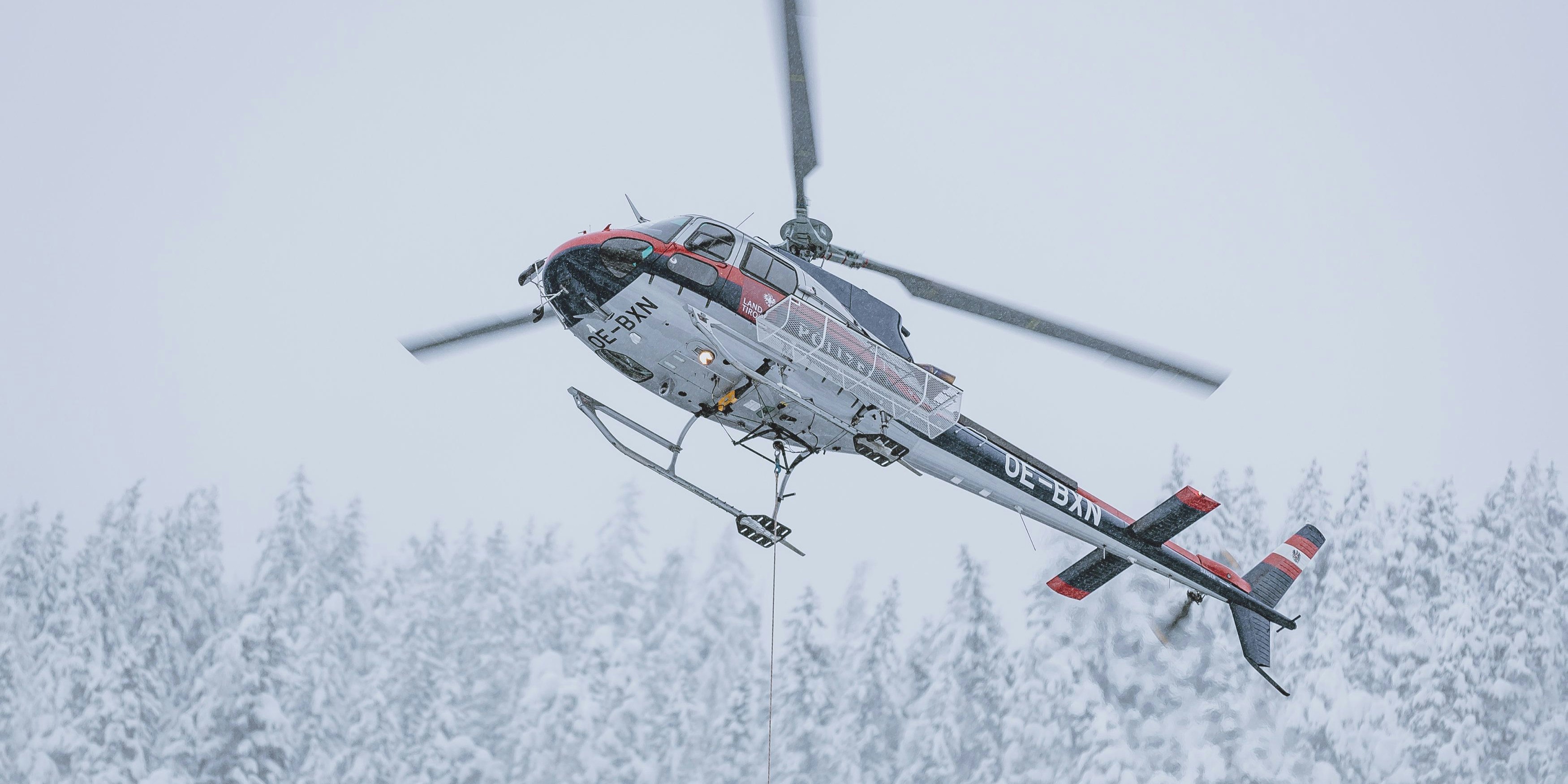 20 Bergretter aus Lienz, Suchhunde, eine Drohne und ein Polizeihubschrauber waren im Einsatz. (Symbolbild)