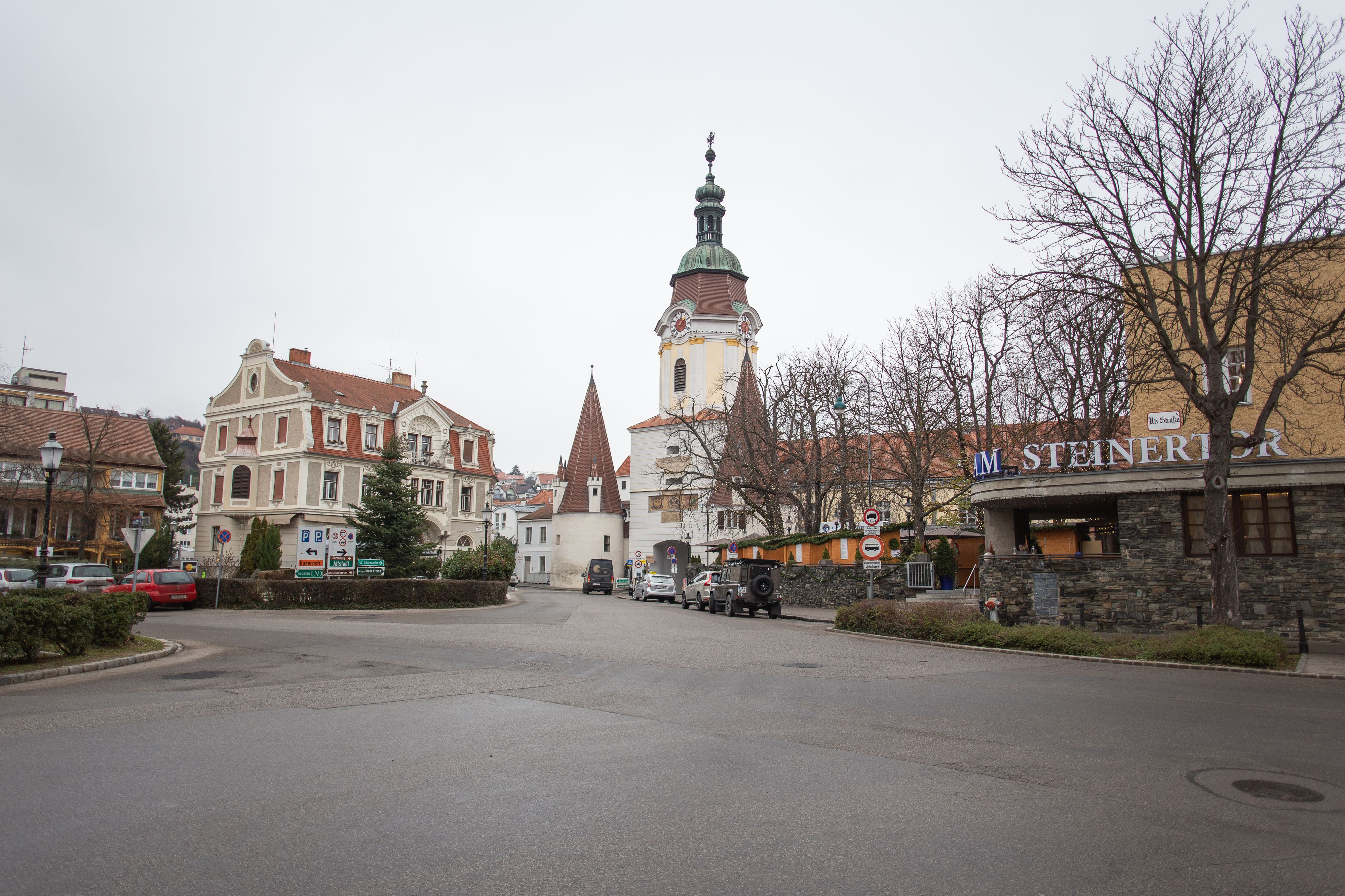 Symbolfoto der Kremser Innenstadt beim Steinertor.