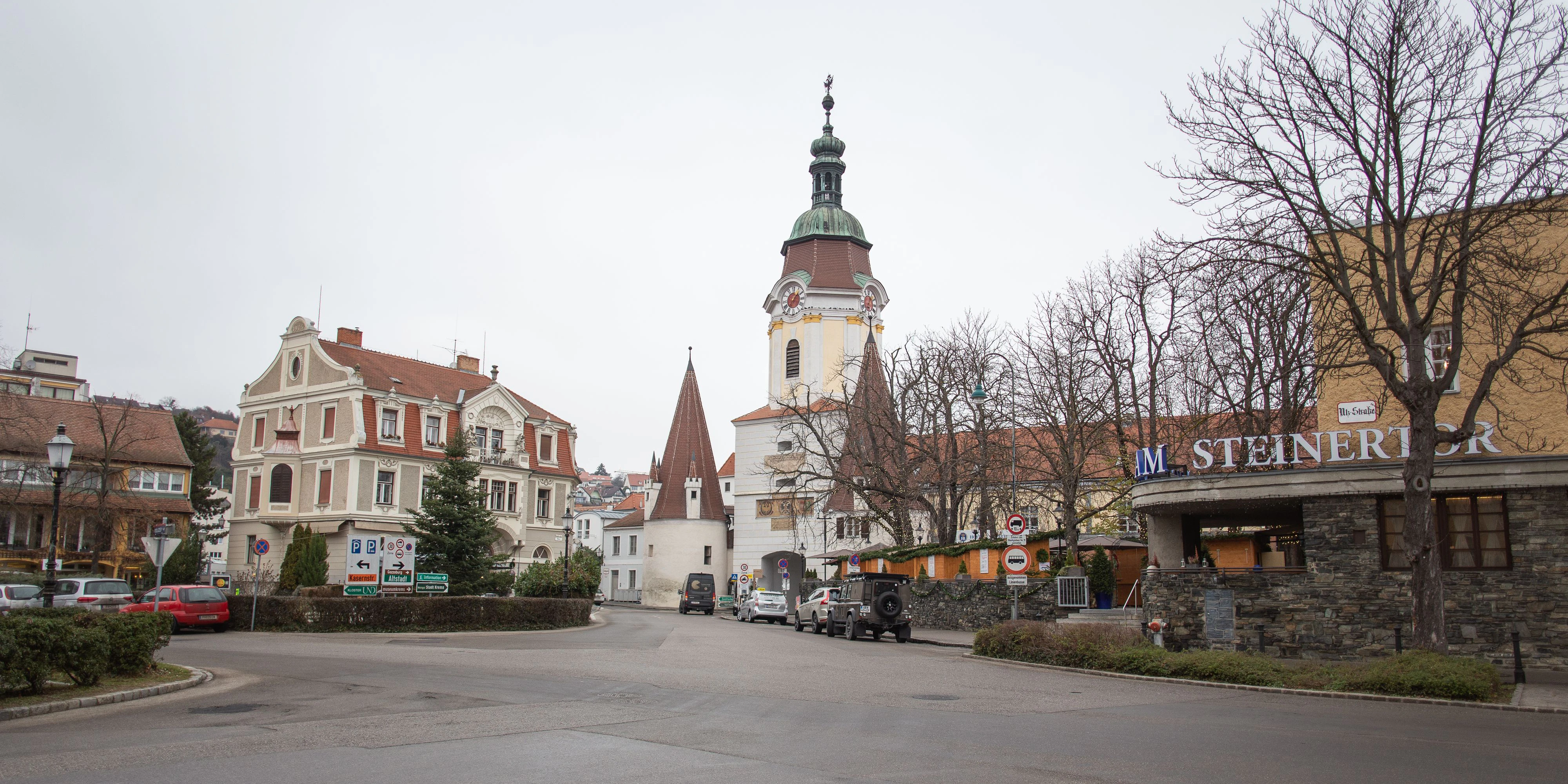 Symbolfoto der Kremser Innenstadt beim Steinertor.