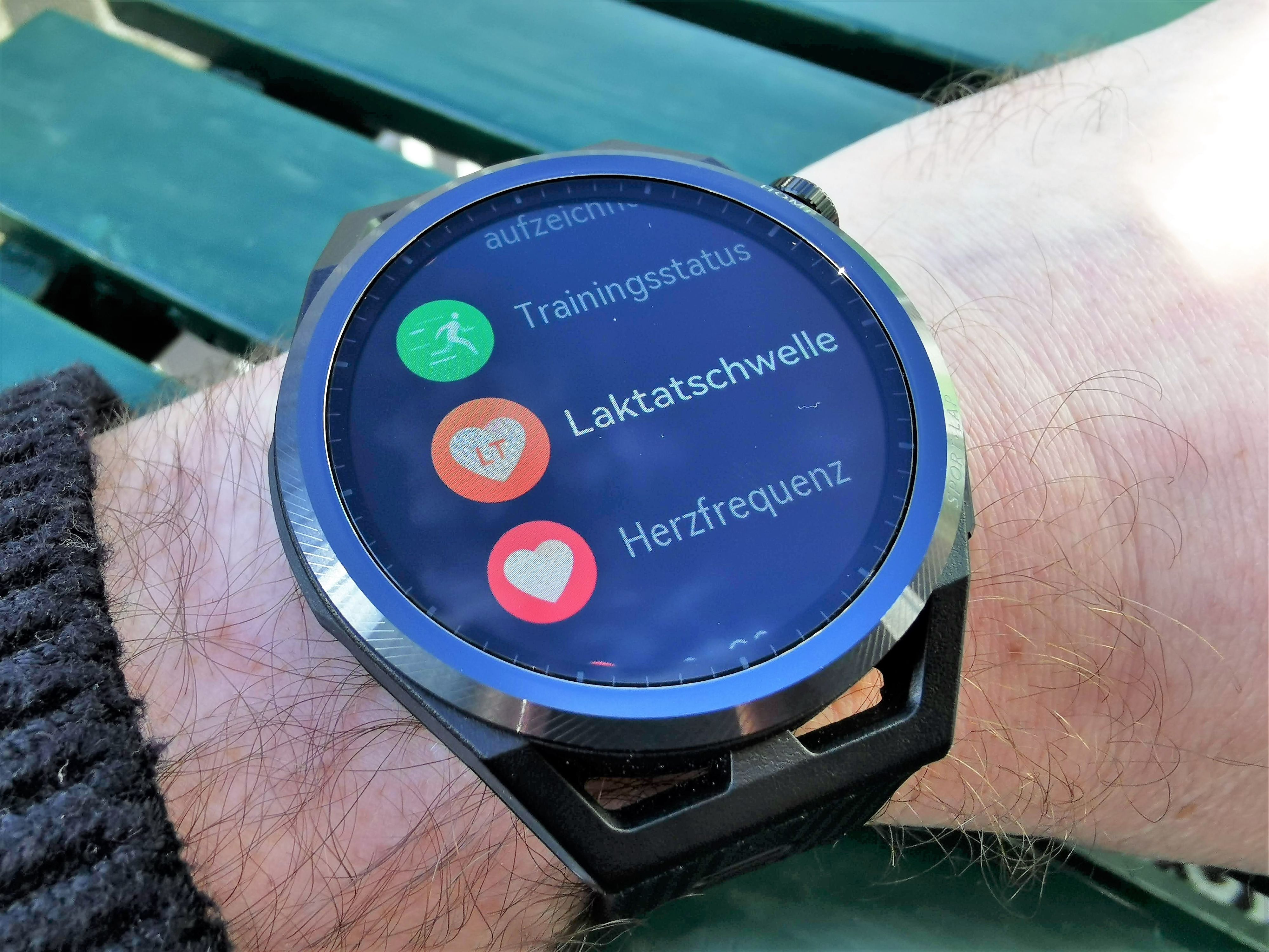 Neu sind Funktionen wie die Laktatschwellenmessung auf der Huawei Watch GT Runner.