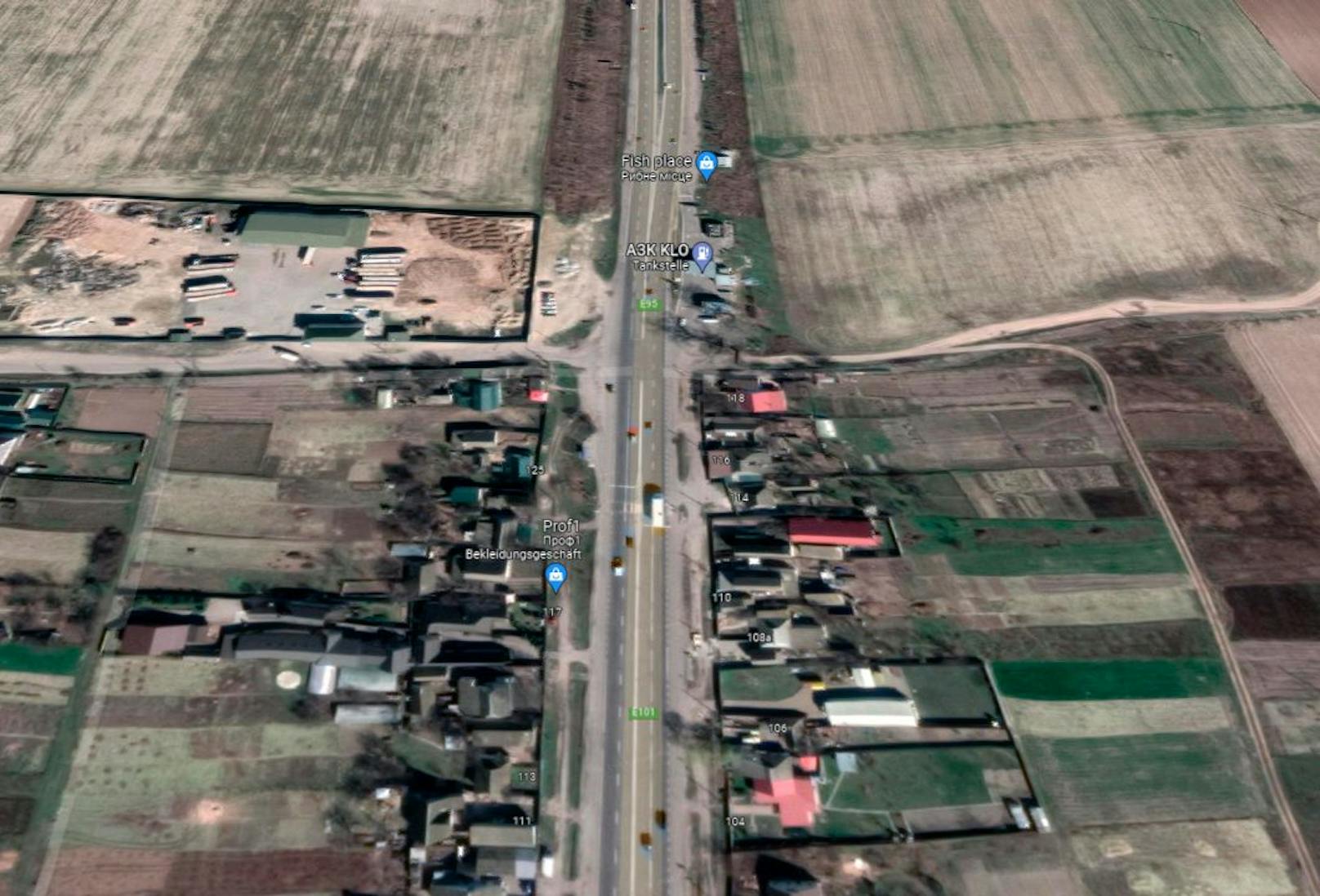 ...ein Abgleich mit den Satellitenbildern des Kampfschauplatzes auf Google Maps zeigt.