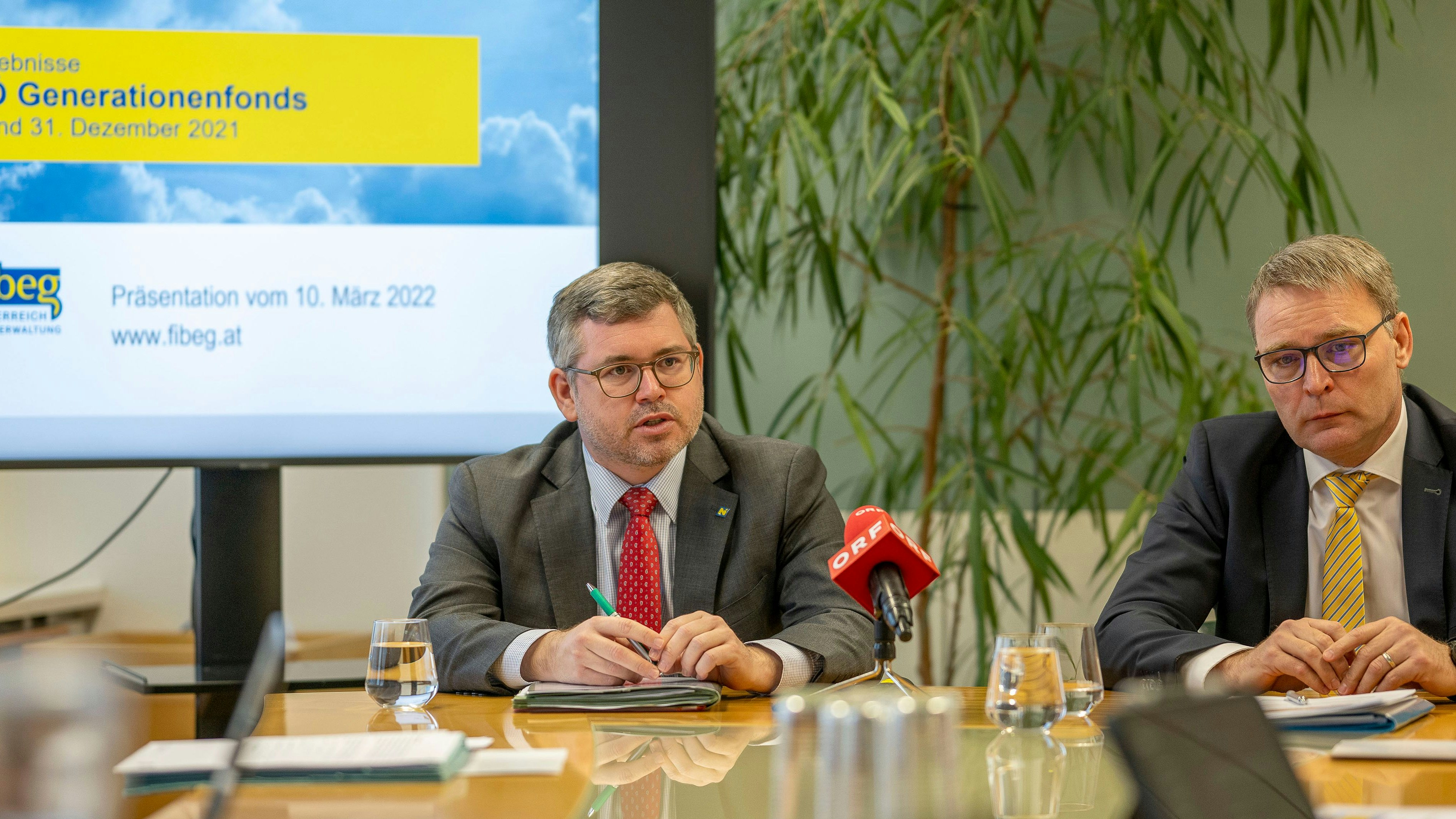 Finanzlandesrat Ludwig Schleritzko und Geschäftsführer Johannes Kern