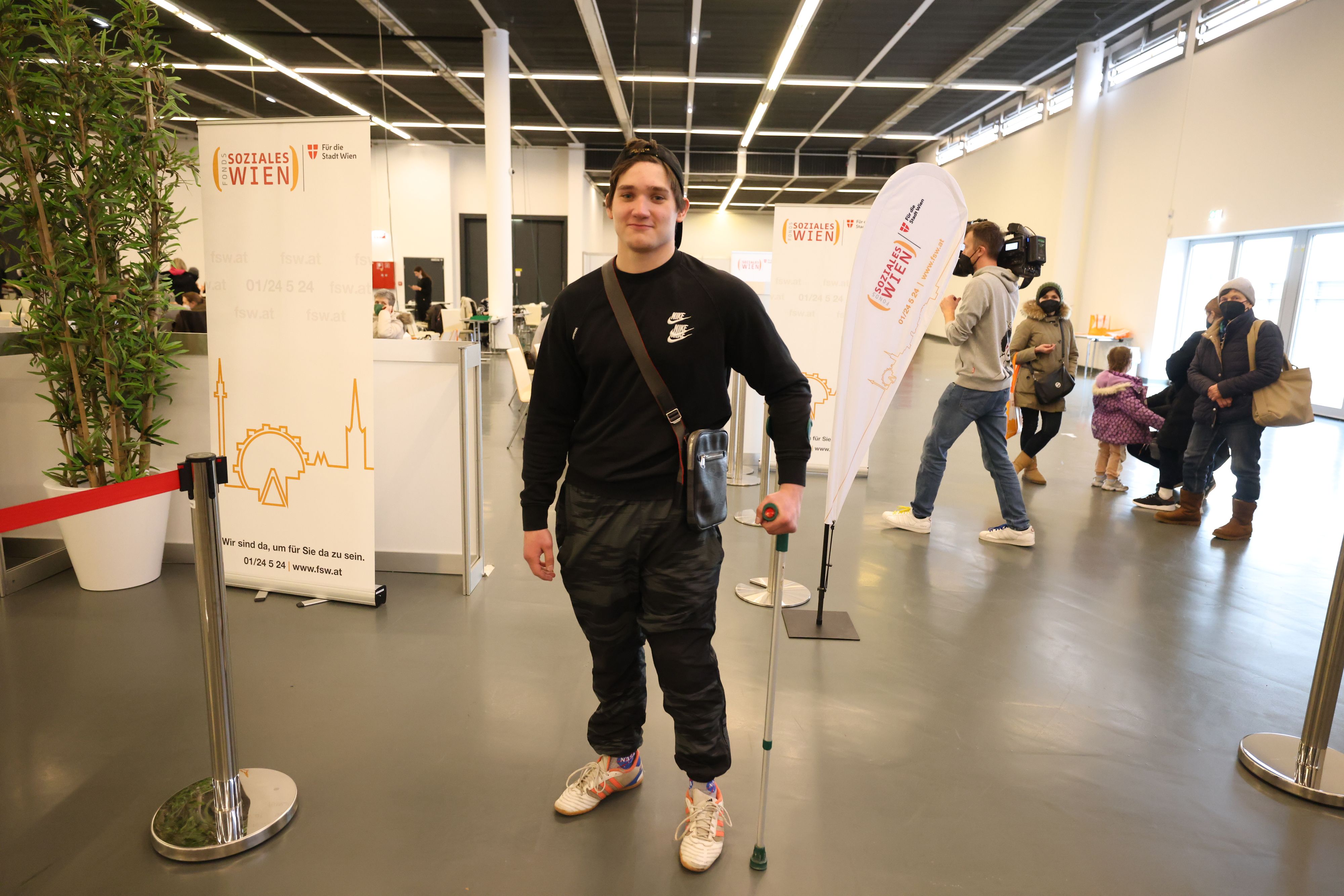 Petro (20) humpelte über die grüne Grenze nach Moldau.