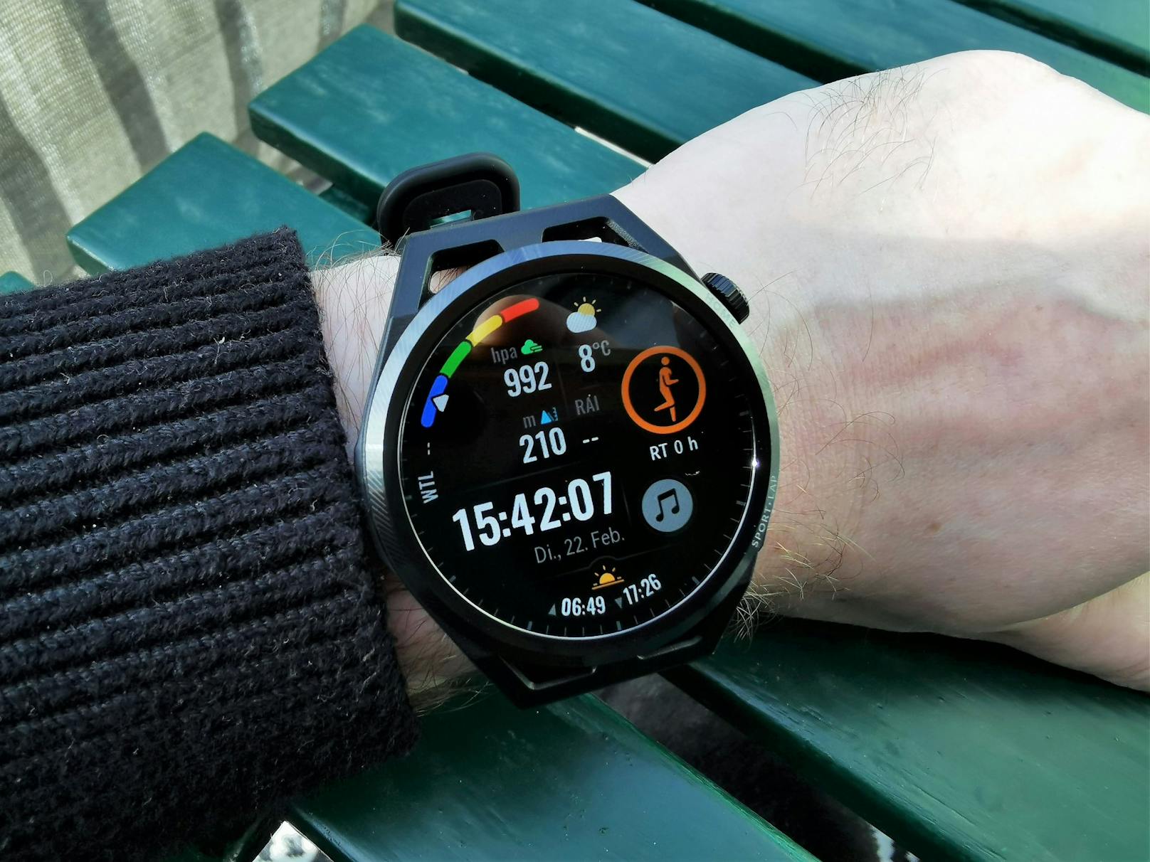 Auffällig leicht und sehr sportlich ausgerichtet: Die neue Huawei Watch GT Runner.