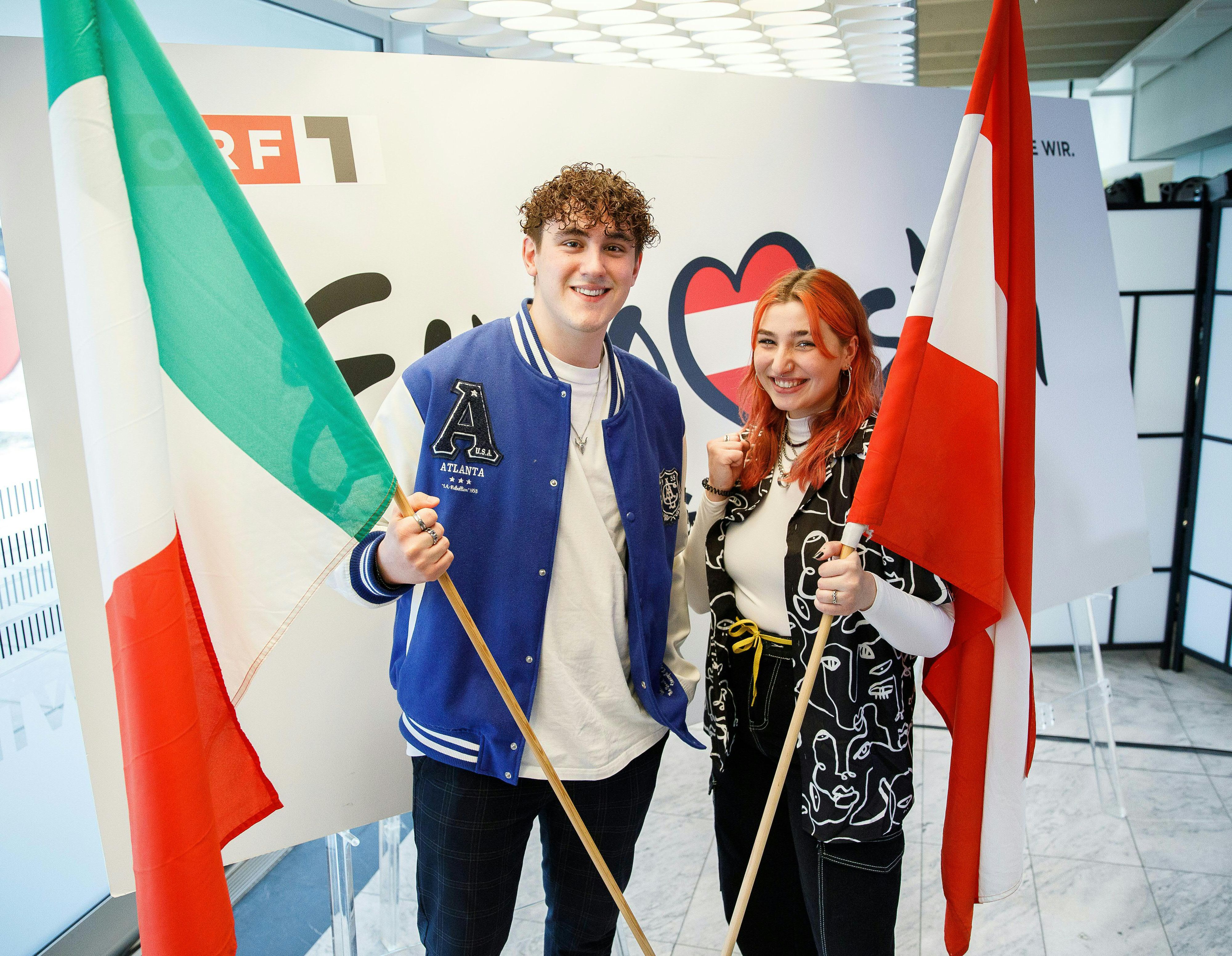 Die Musiker Lum!x und Pia Maria im Rahmen der Präsentation des Österreich-Beitrags 