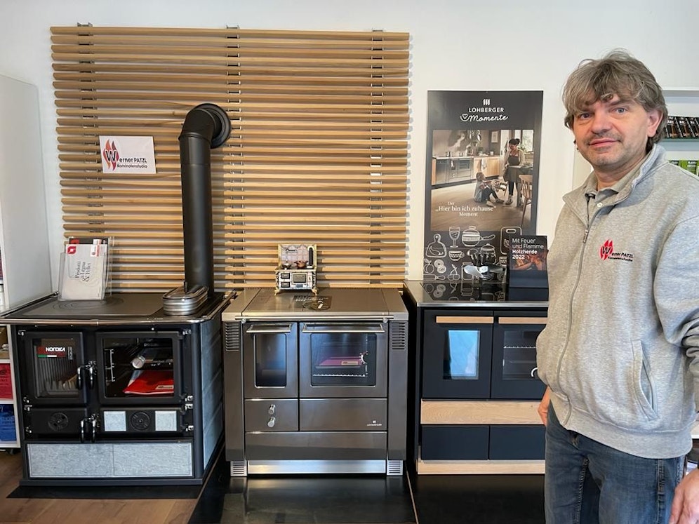 Werner Patzl vom Kaminofen Studio in Gars