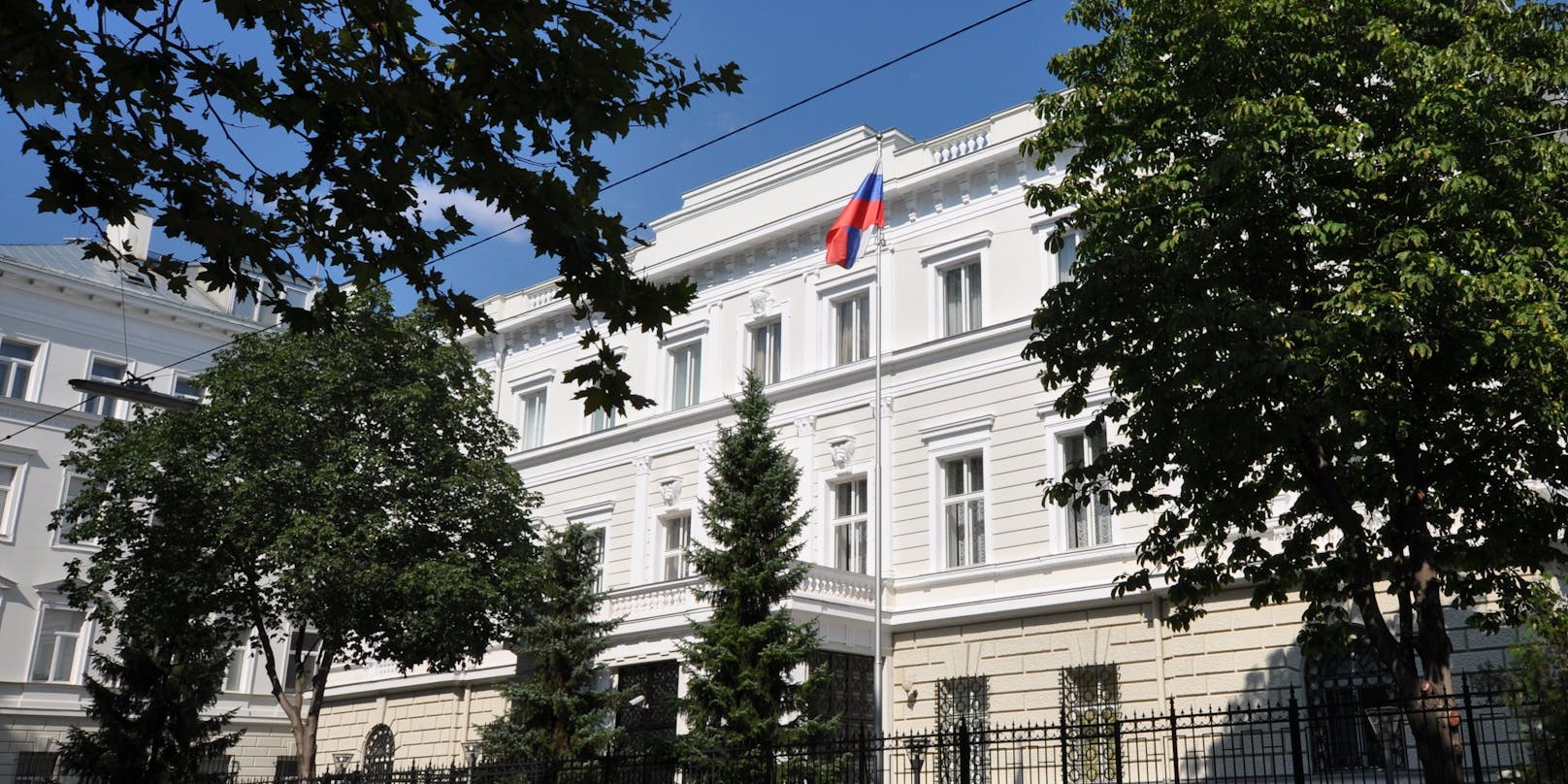 Mehrere Mitarbeiter der russischen Botschaft in Wien wurden ausgewiesen.