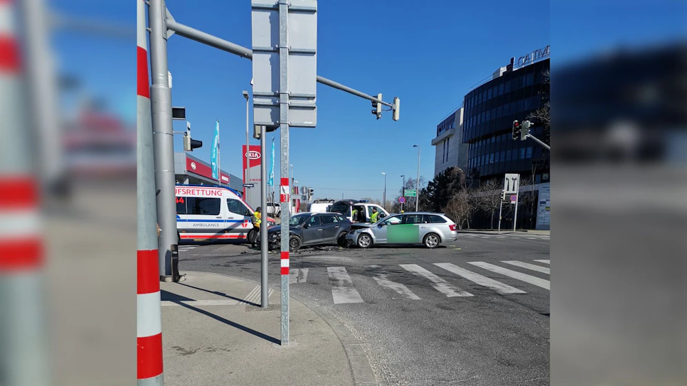 Am Freitag kam es zu einem heftigen Verkehrsunfall.