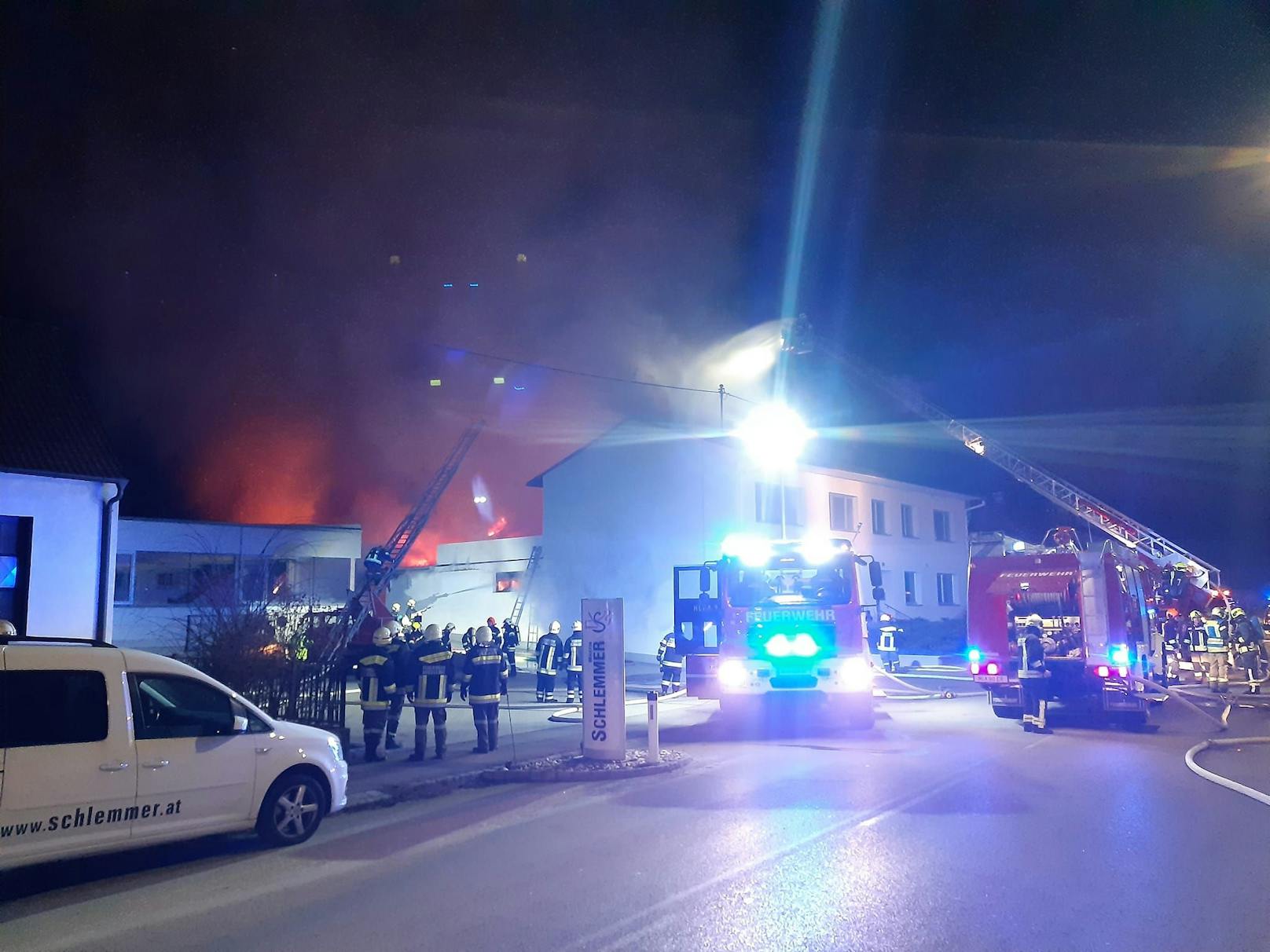 Feuerwehr-Großeinsatz in Poysdorf.