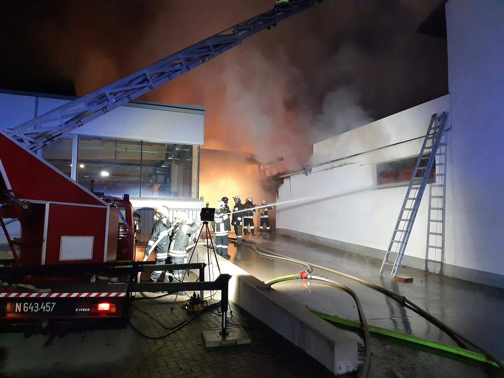 Feuerwehr-Großeinsatz in Poysdorf.