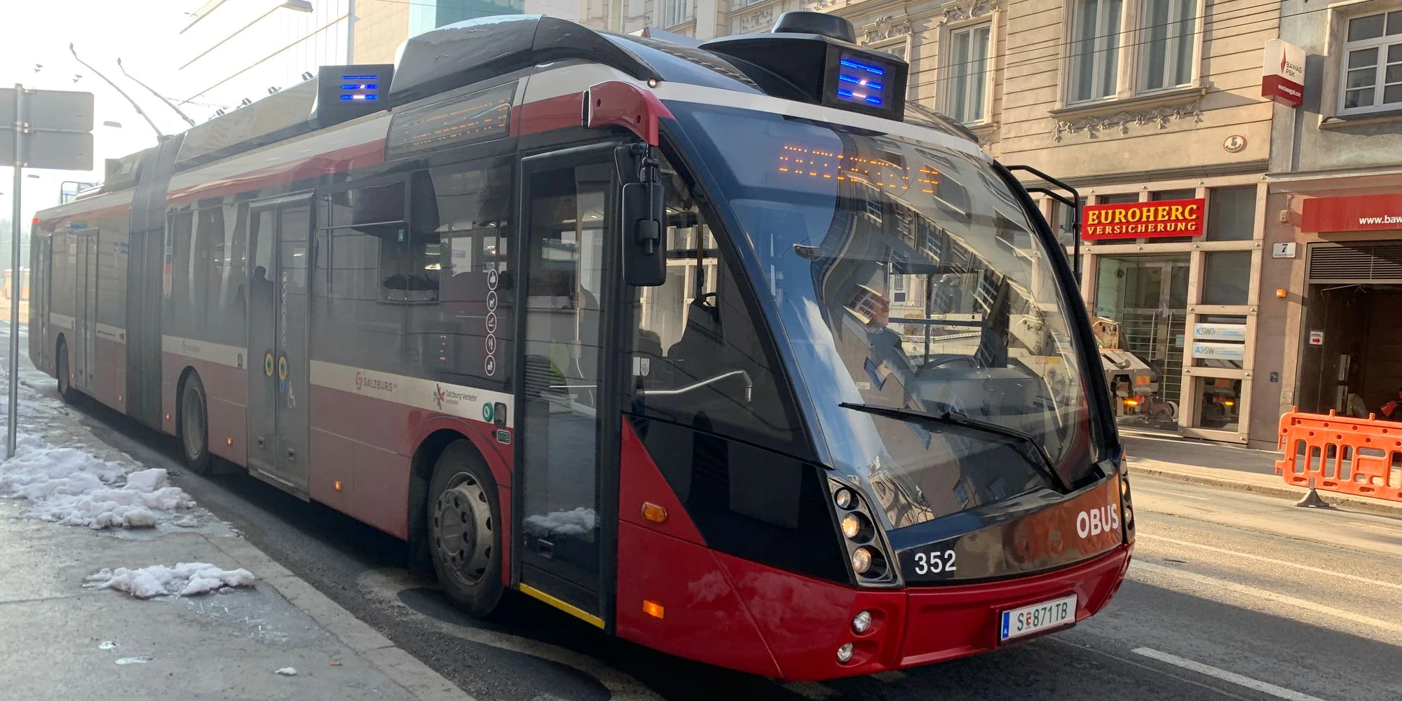 Die 14-Jährigen wollten ohne FFP2-Maske mit dem Bus fahren.