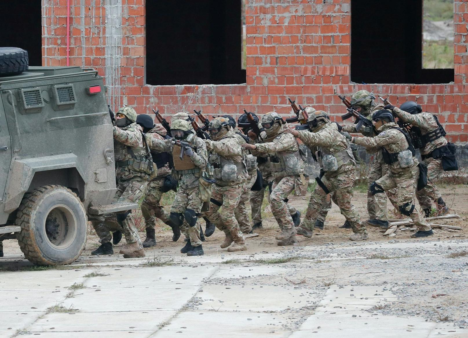 Die Anlage war auch Schauplatz internationaler NATO-Übungen. Im Bild Soldaten während der "RAPID TRIDENT-2021" Übung.