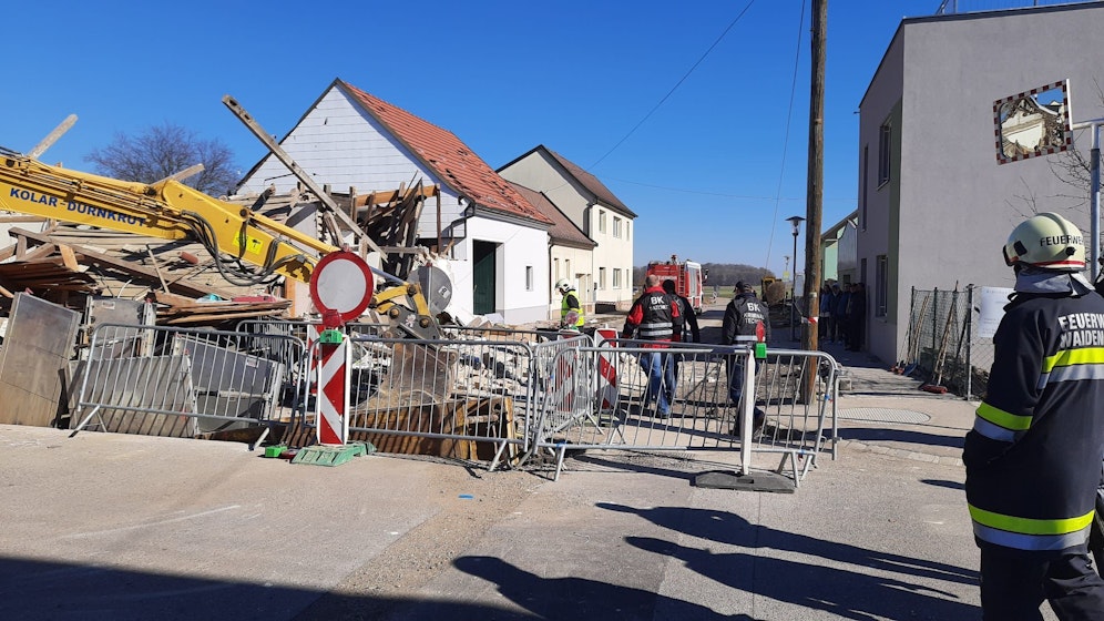 Aufnahmen von den Schäden in Dürnkrut