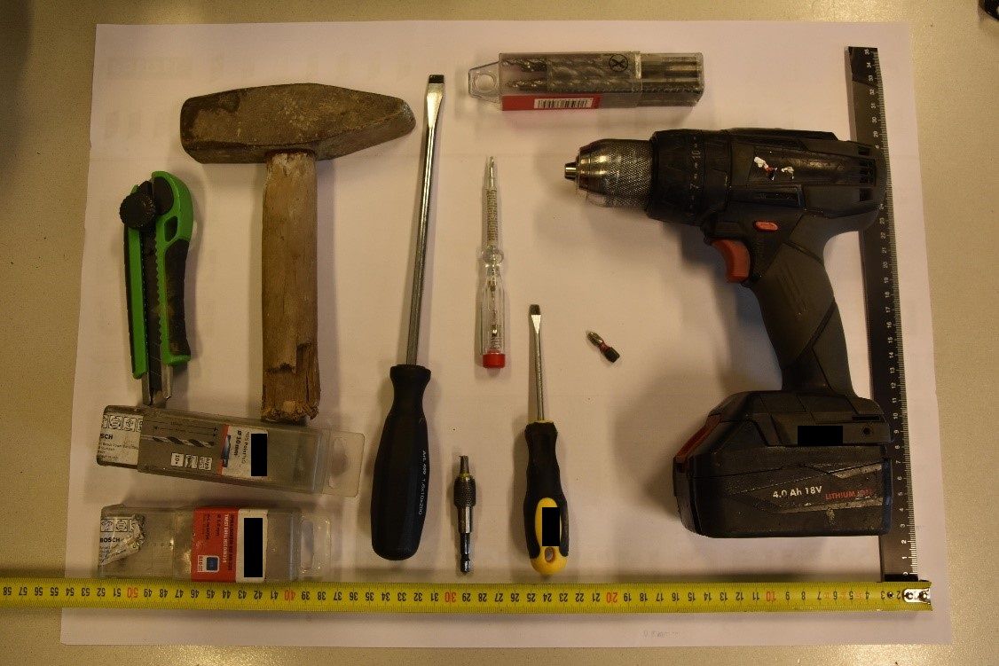 Ein 35-Jähriger wurde wegen eines Einbruchsversuchs festgenommen, bei ihm wurde dieses Werkzeug sichergestellt.&nbsp;&nbsp;