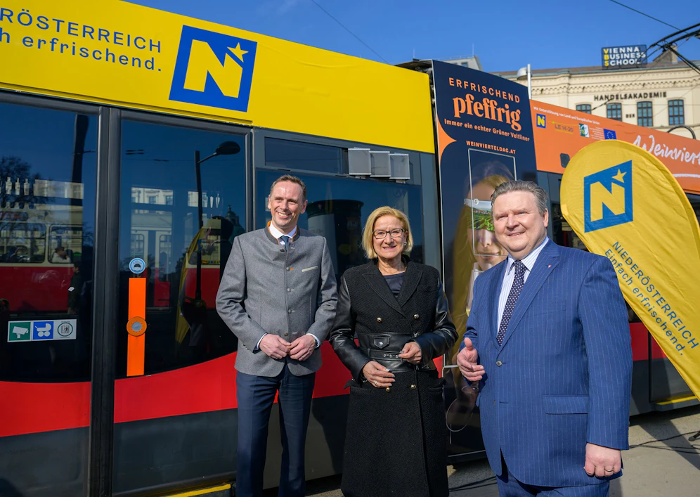 Landesrat Jochen Danninger, Landeshauptfrau Johanna Mikl-Leitner und der Wiener Bürgermeister Michael Ludwig.