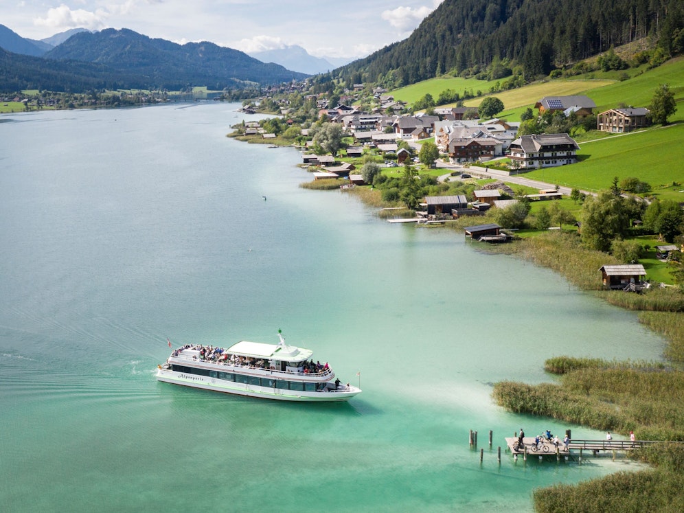 Urlaubsgäste erhalten haben mit der Weissensee PremiumCARD einen kostenlosen Zugang zu allen öffentlichen und privaten Mobilitäts-Leistungen in der Gemeinde Weissensee.