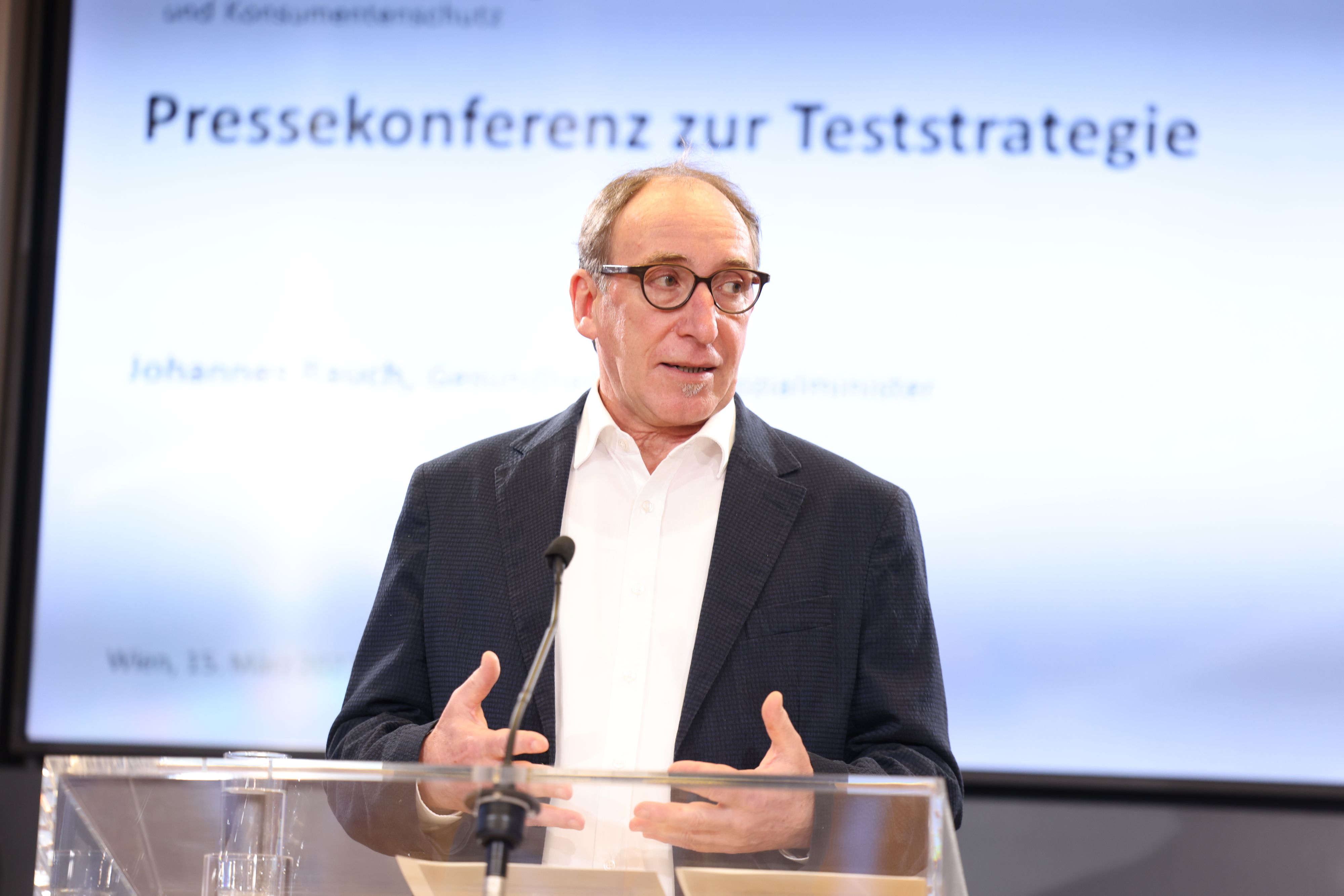 Gesundheitsminister Rauch:  