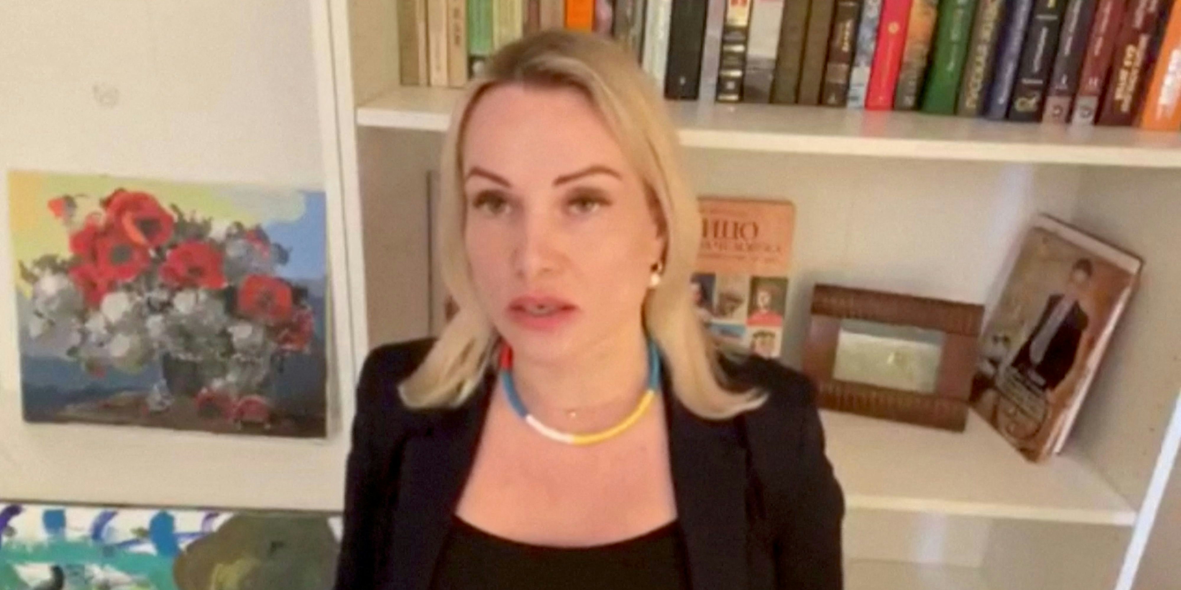 Kurz vor ihrer mutigen Aktion kündigte Journalistin Maria Ovsiannikova auf Social Media ihre Protestaktion an.