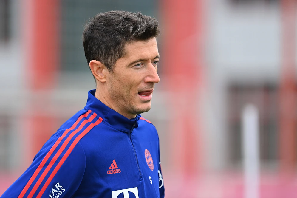Robert Lewandowski musste das Training abbrechen. 