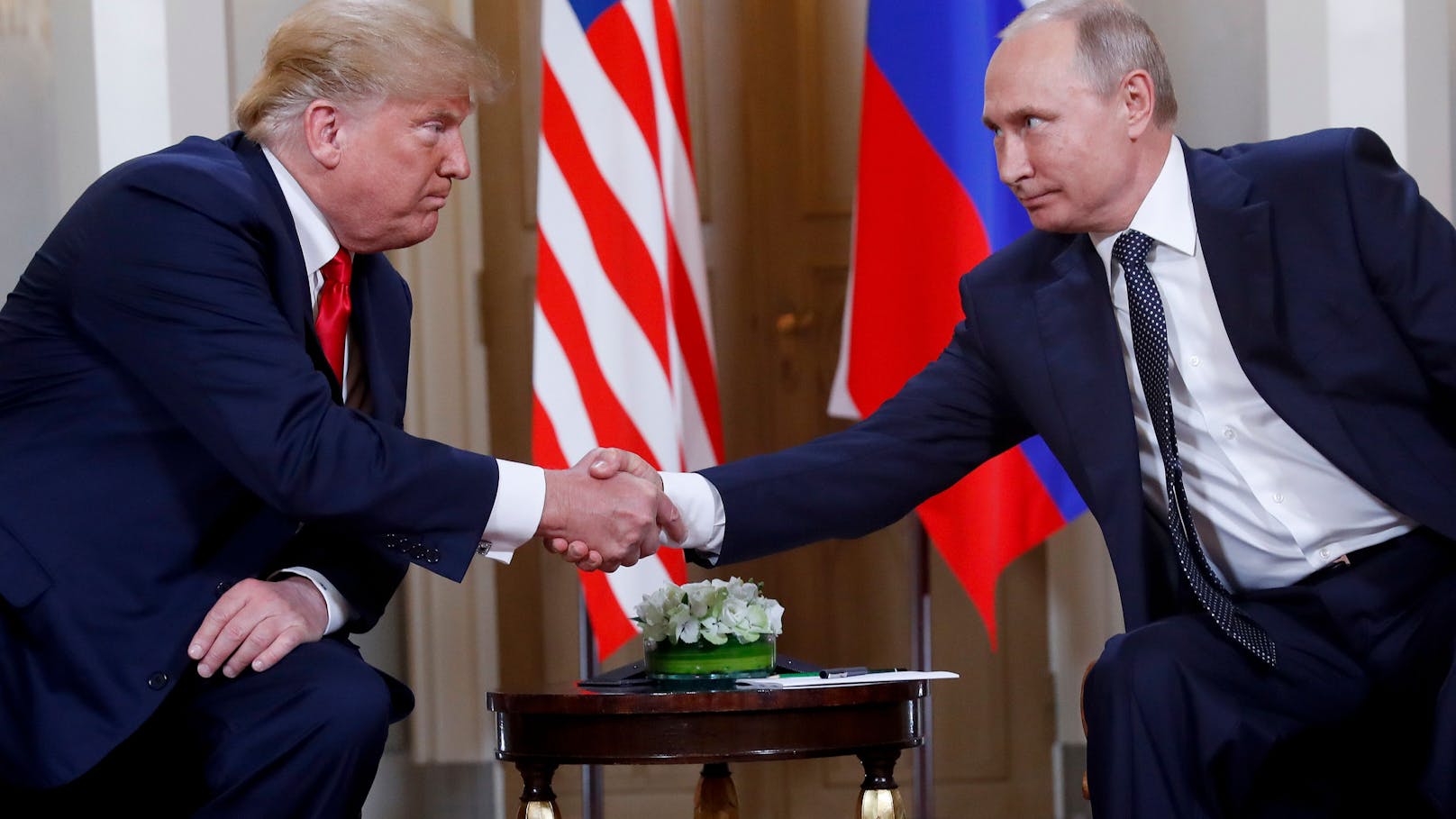 Laut westlichen Berichten sprach der designierte US-Präsident Trump am Donnerstag mit dem russischen Präsidenten Putin.