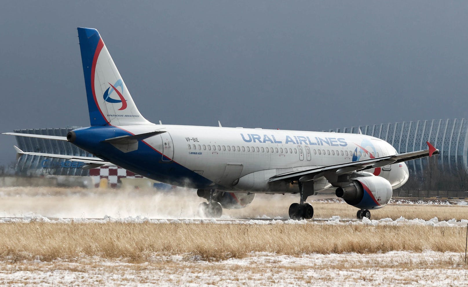 Putin schnappt sich nun einen Airbus von "Ural Airlines" (Archivbild). 