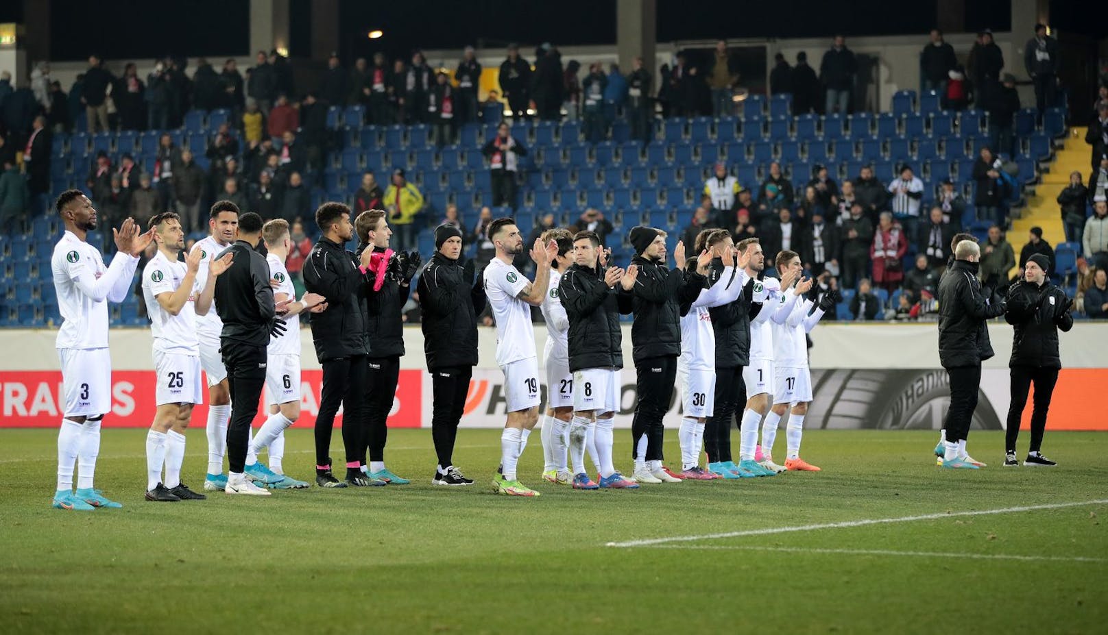 Der LASK verabschiedete sich mit einem 4:3-Erfolg gegen Slavia Prag aus der Conference League. 