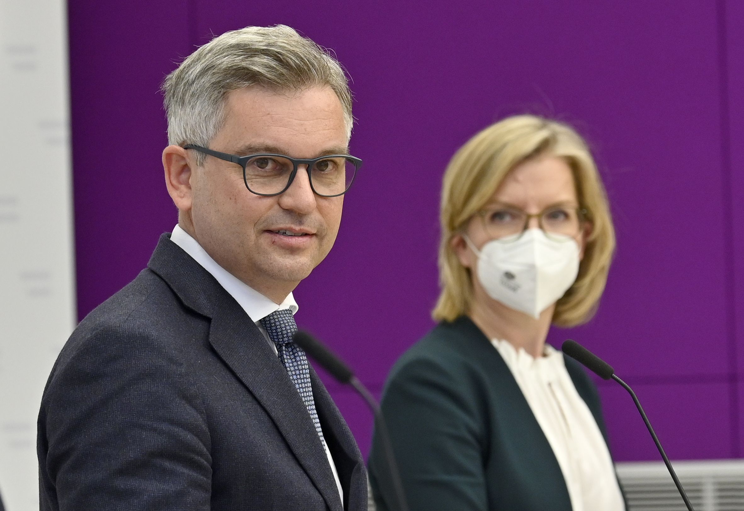 Finanz- und Klimaministerium werden am Sonntag neue Maßnahmen gegen die Teuerung vorstellen.