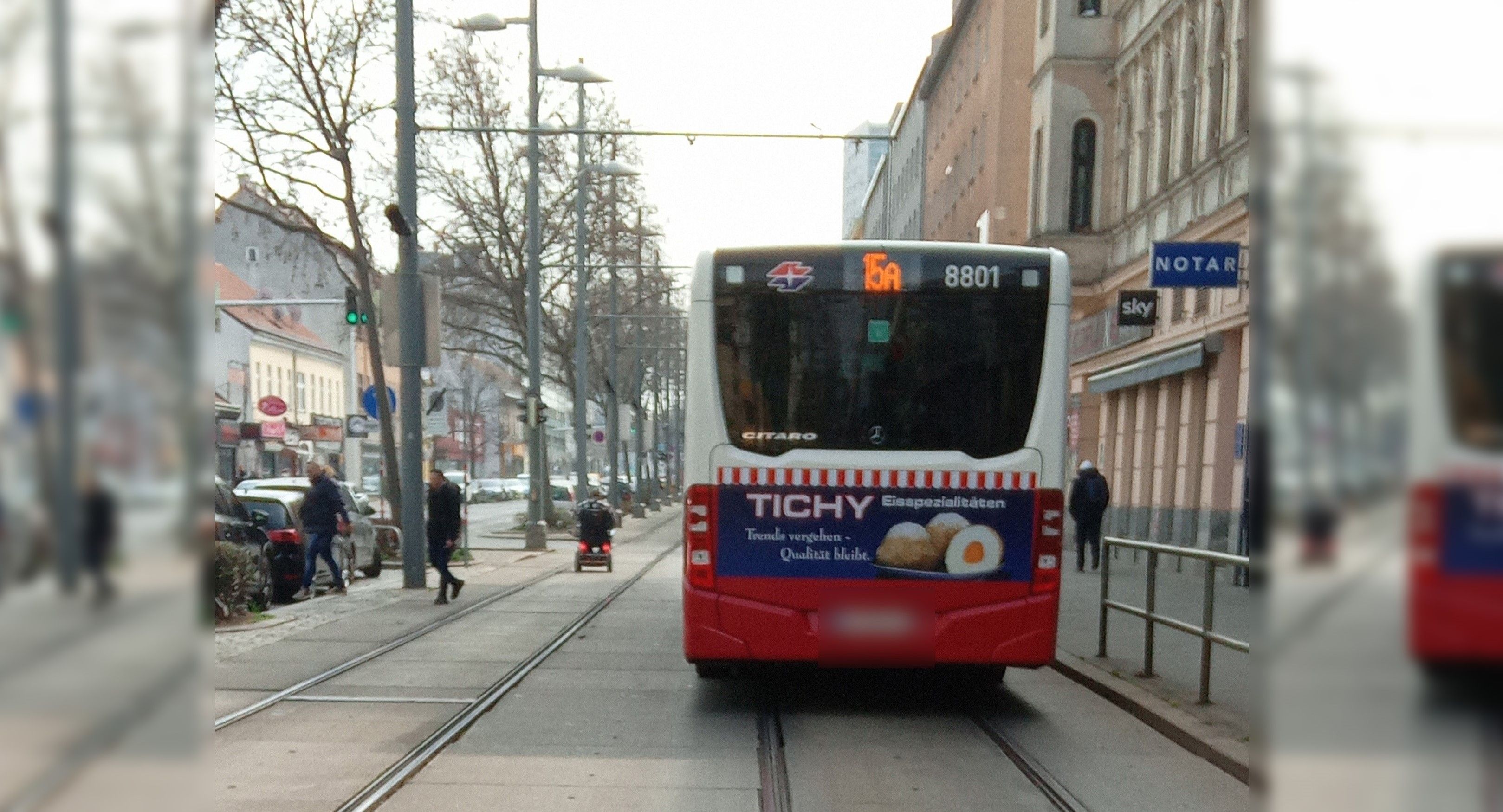 Rollstuhlfahrer auf der Überholspur