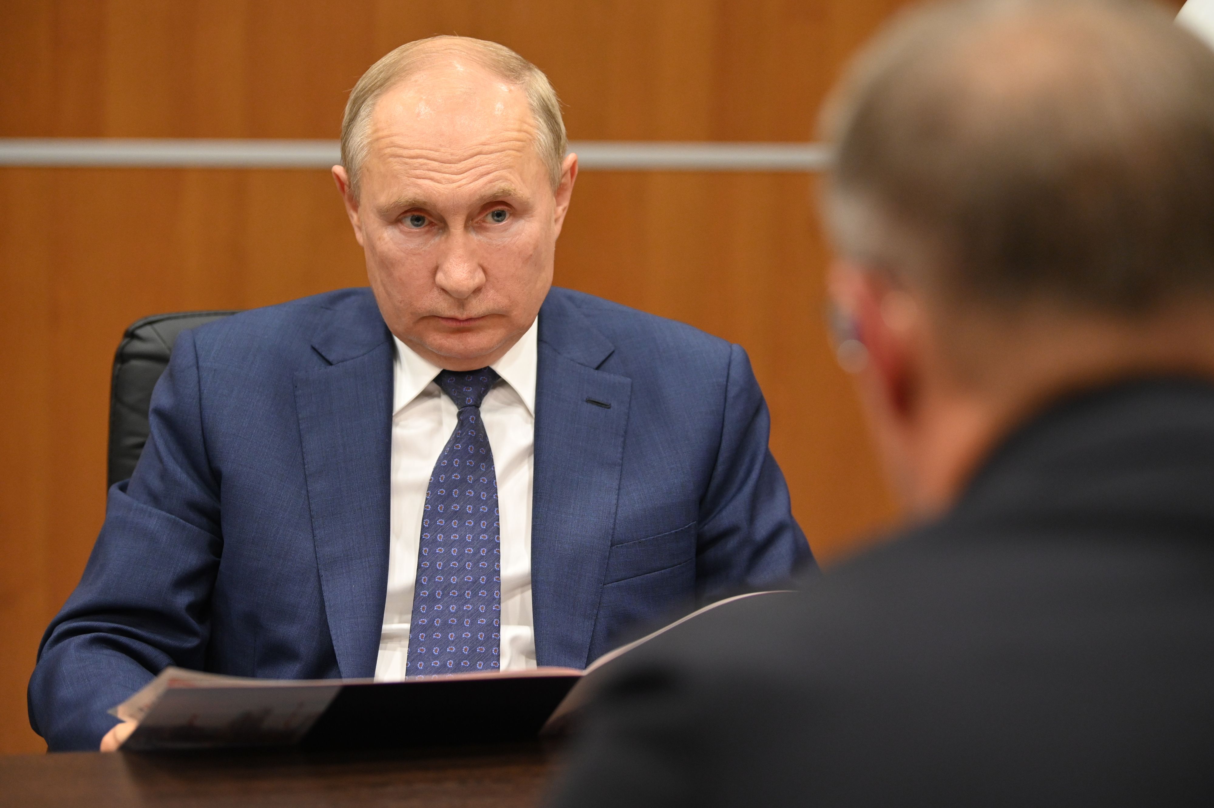 Seine engsten Berater könnten Putin nun loswerden wollen.