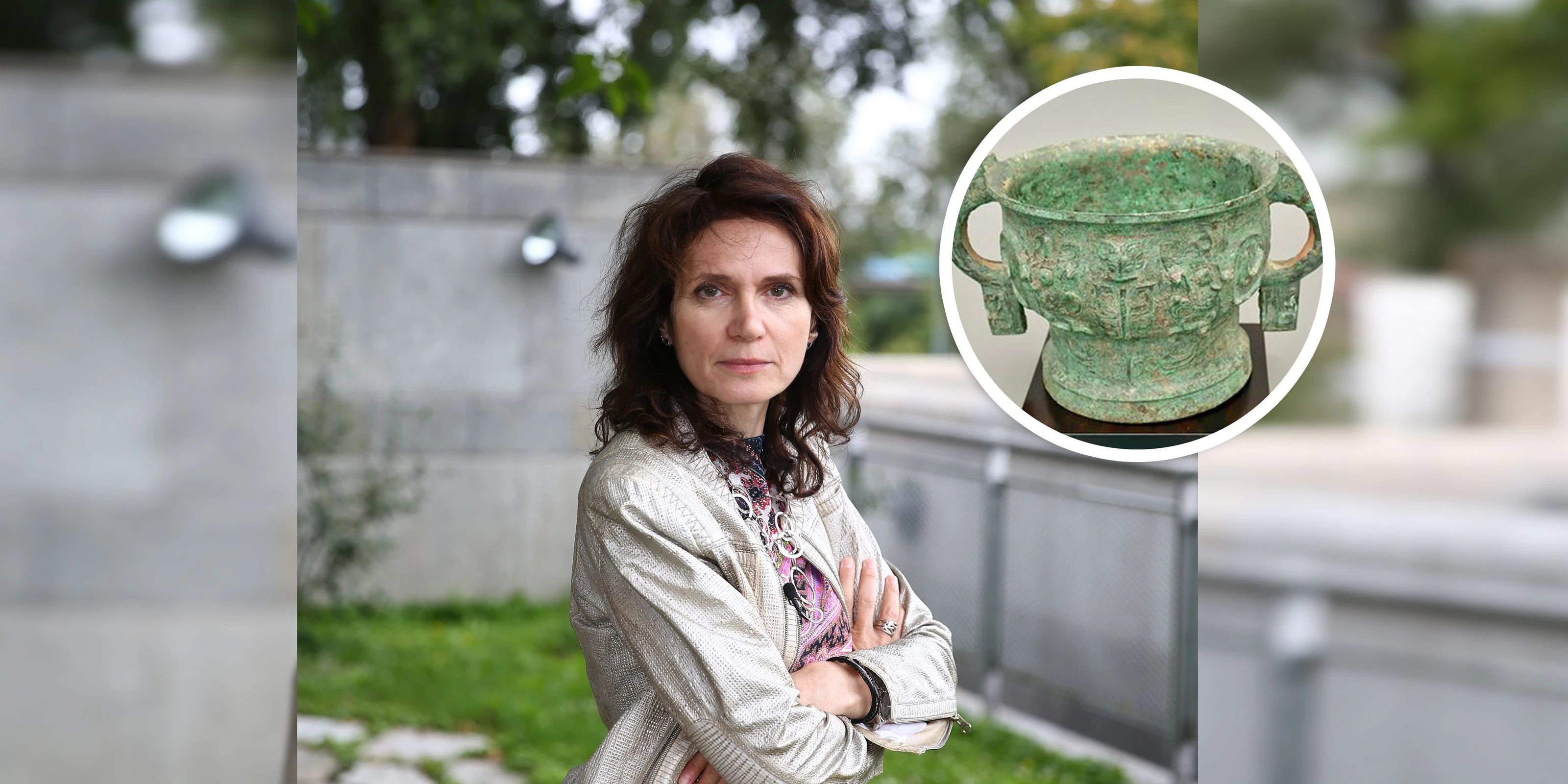 Anwältin Astrid Wagner, die gesuchte Bronzeschale