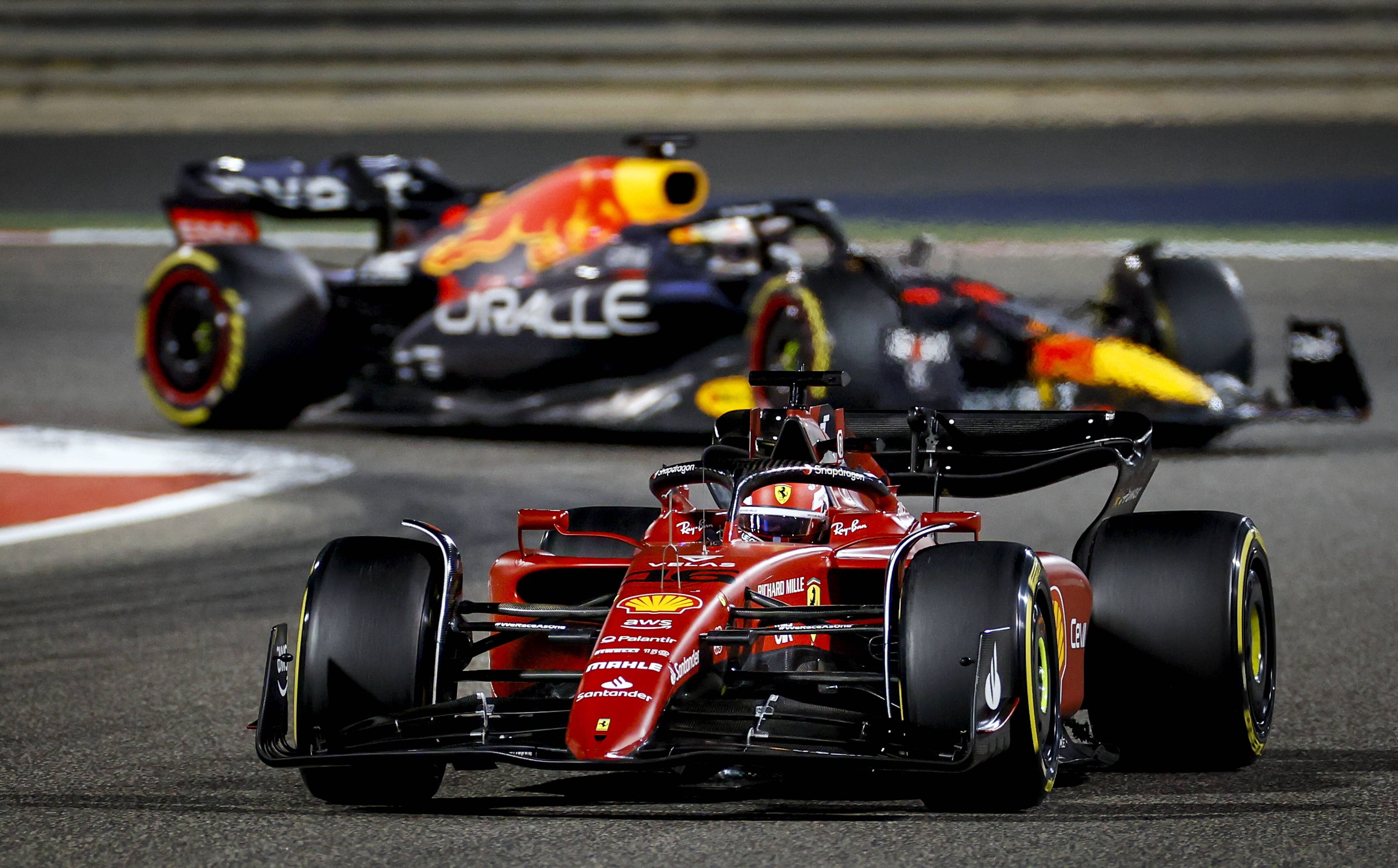 Leclerc und Verstappen lieferten sich ein packendes Duell.