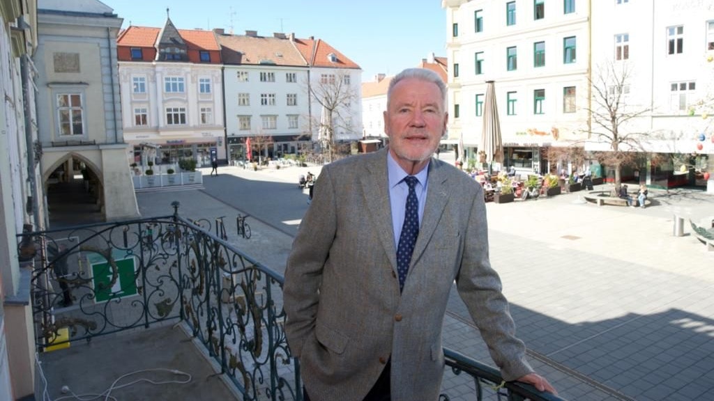 Heute.at - Wr. Neustadts Stadtchef fordert jetzt Sicherheitspaket