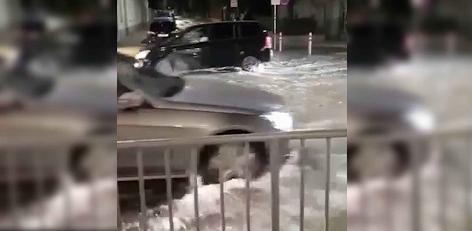 In Wien-Penzing war eine Straße völlig überschwemmt.