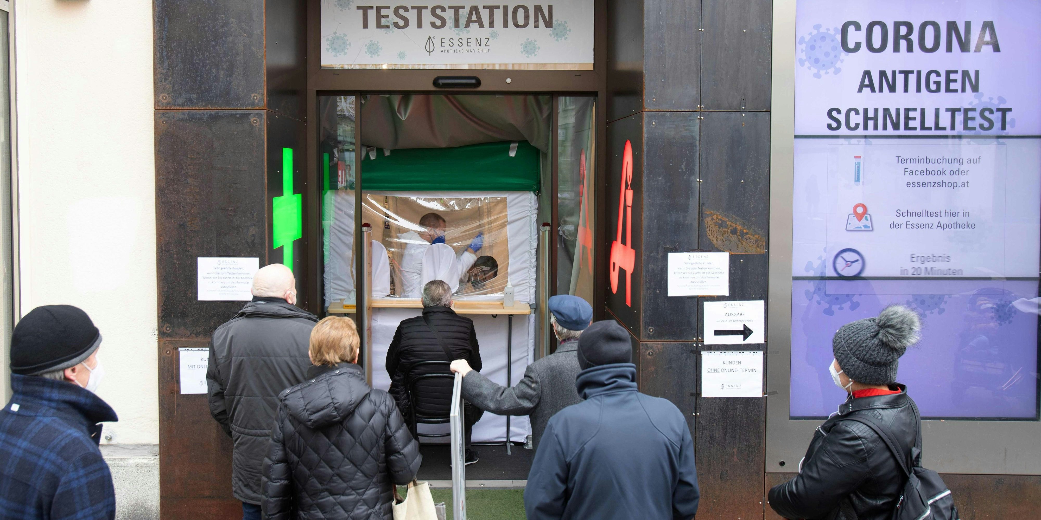 Ab April muss ab dem 6. PCR- oder Schnelltests wieder gezahlt werden.